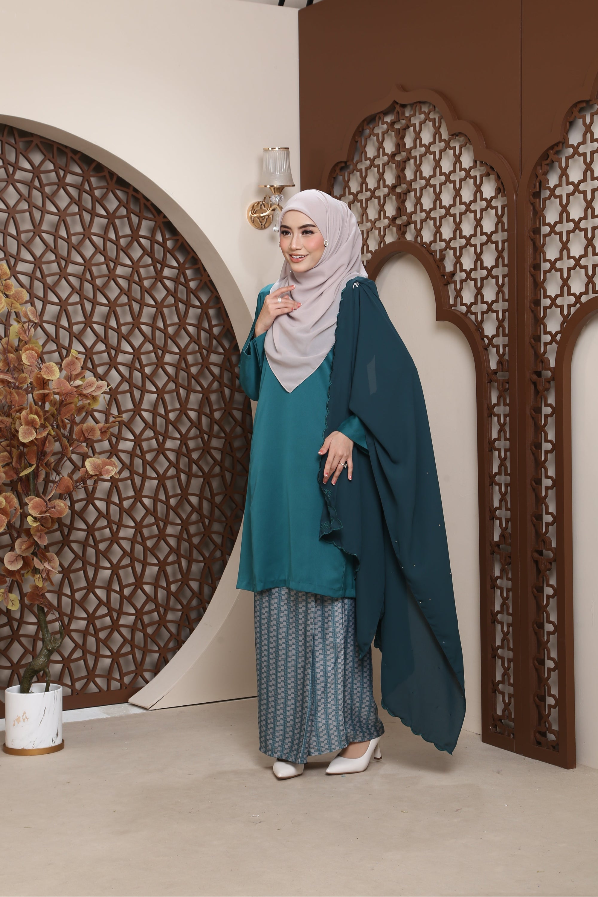 Kurung Pahang Juwita - MINOR DEFECT