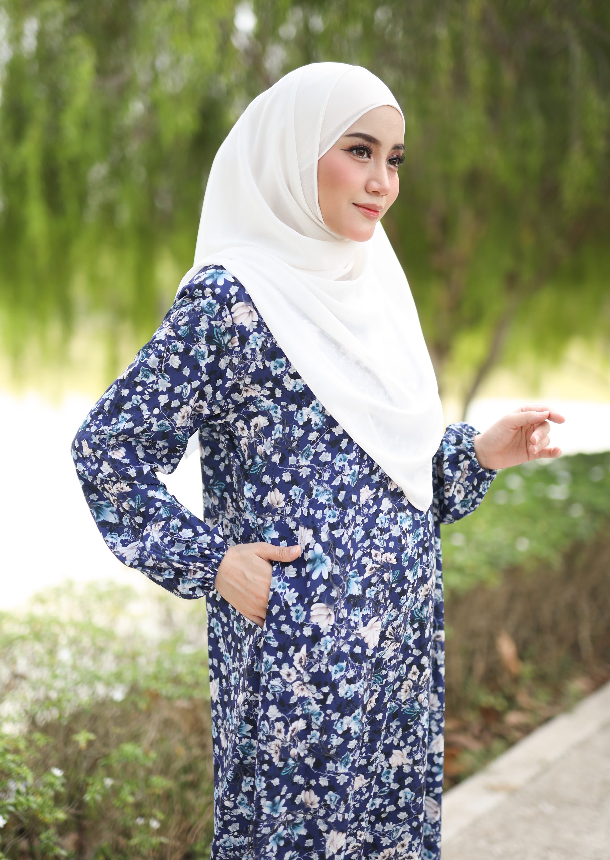 Jubah Adawiyah