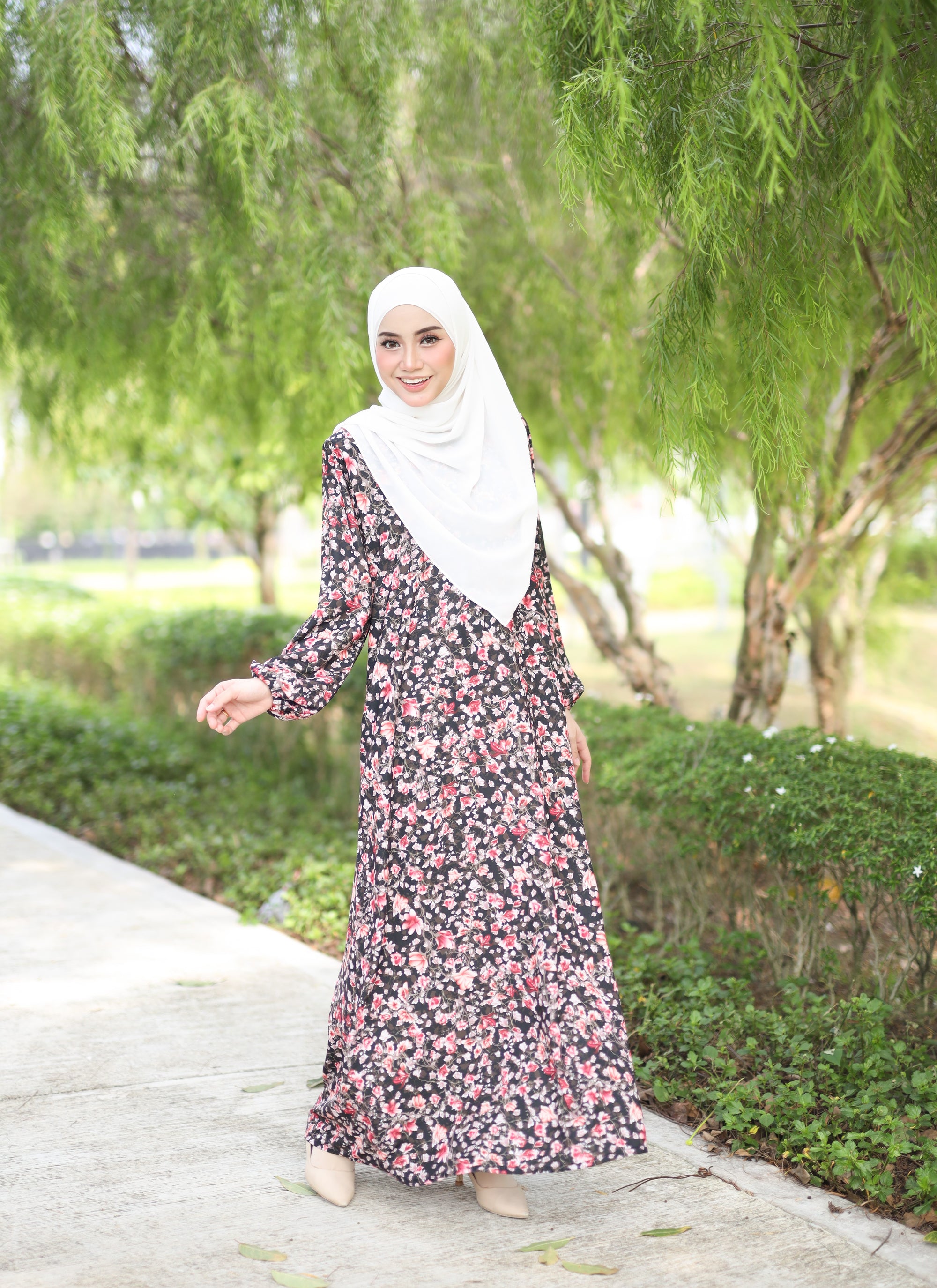 Jubah Adawiyah