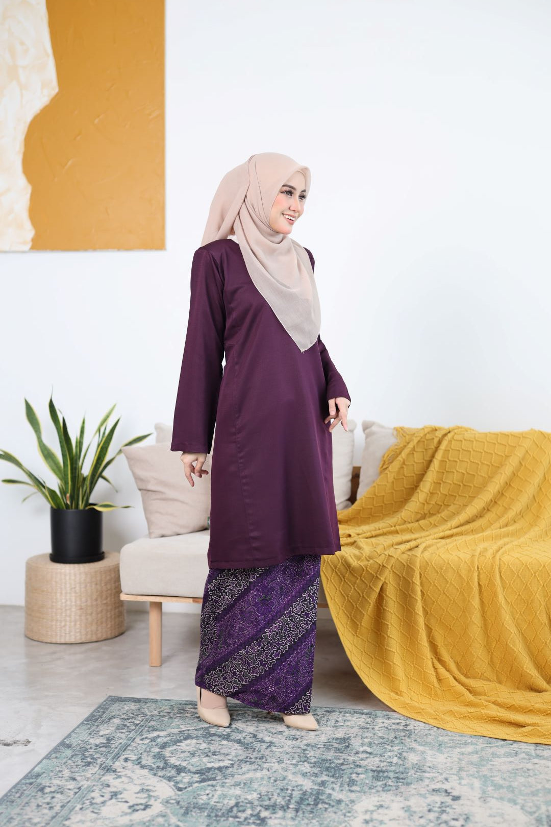 KURUNG PAHANG MAHSURI - DARK PURPLE