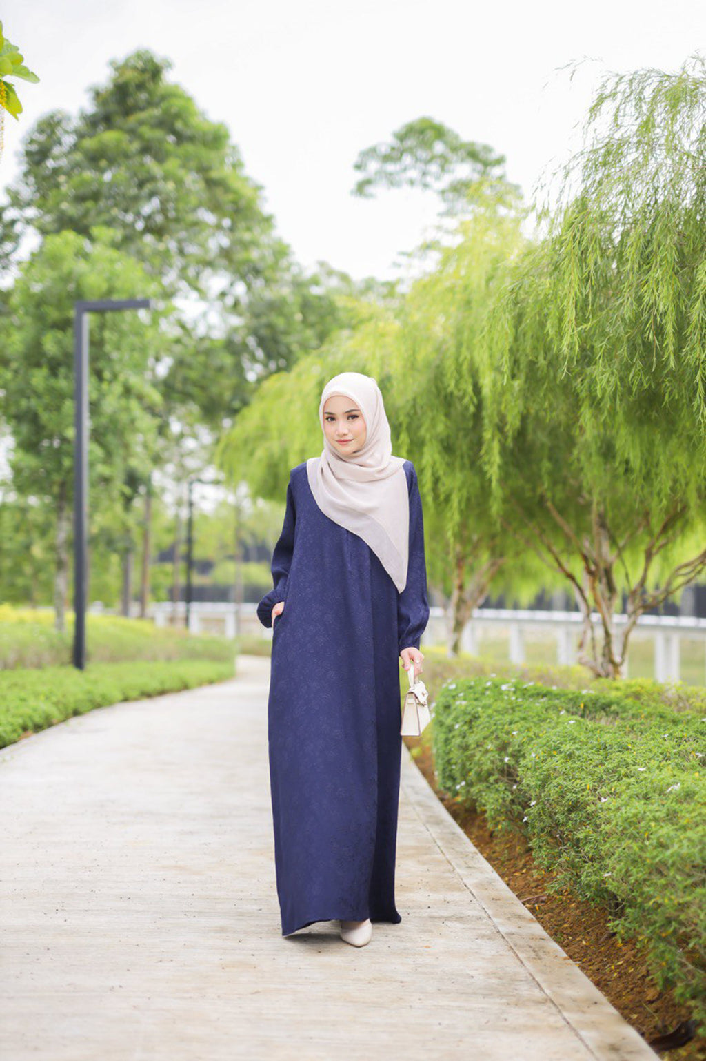 Jubah Siti Hajar