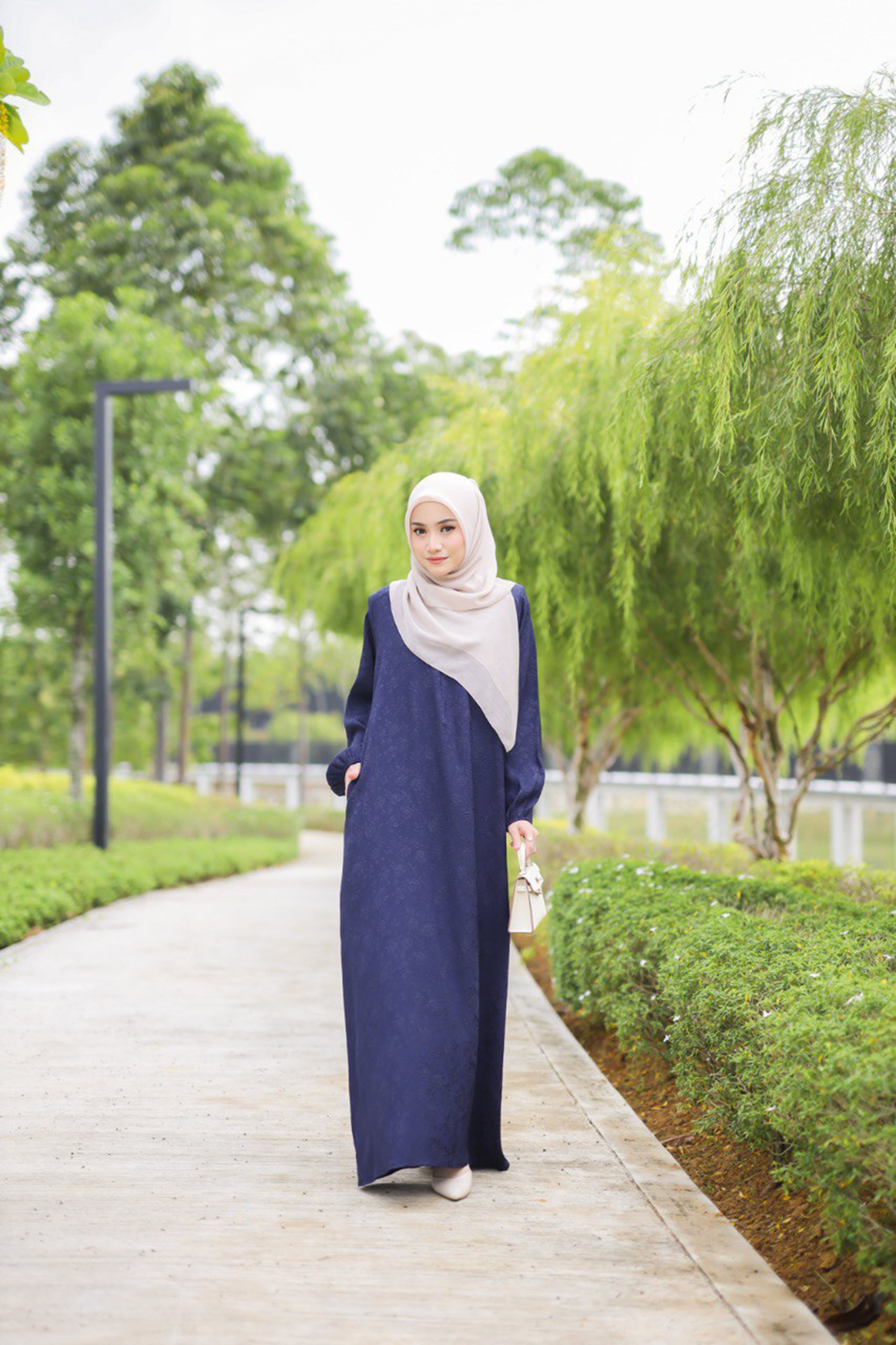 Jubah Siti Hajar
