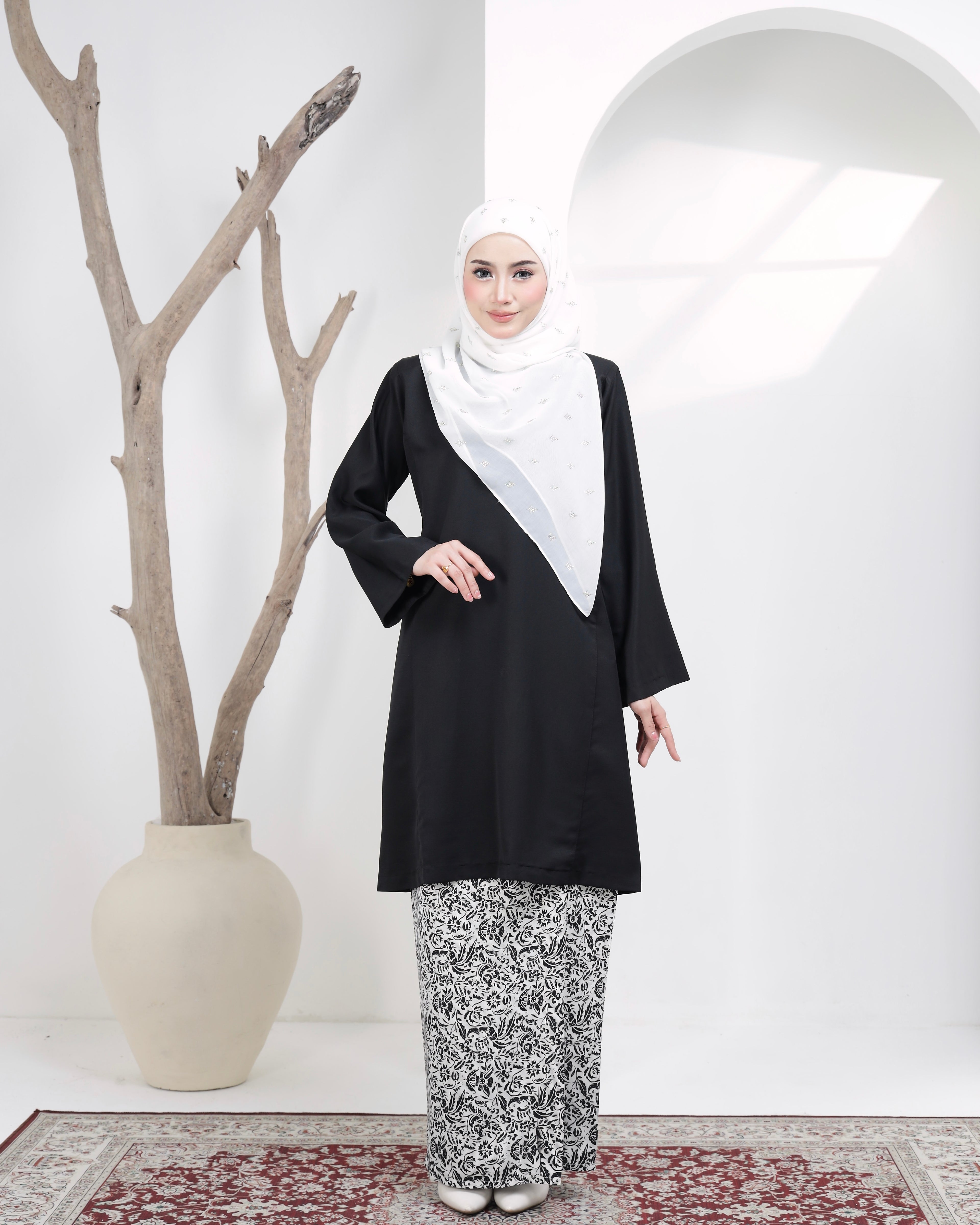 Black Rose Exlusive - BRE-160 ( BLACK )