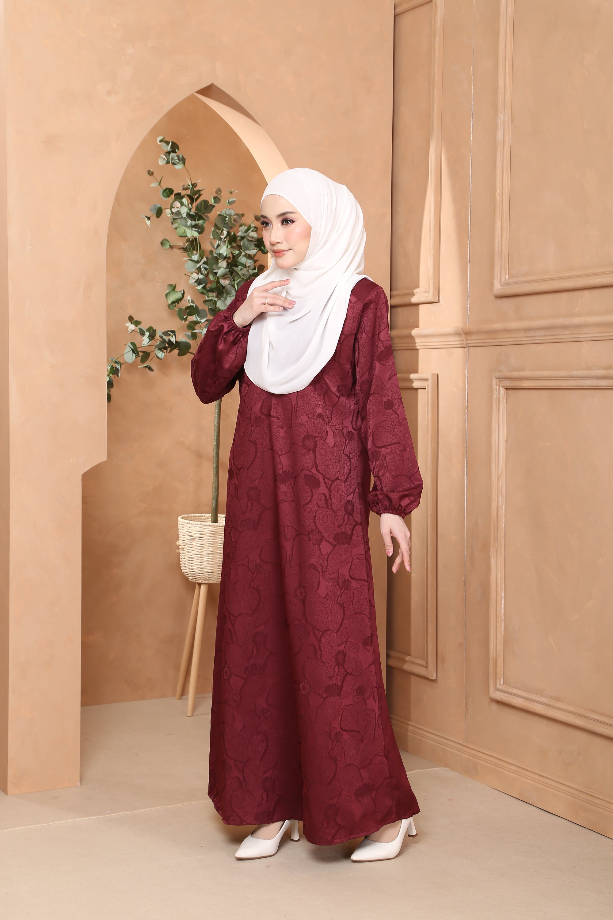 Jubah Naura Exclusive - MAROON