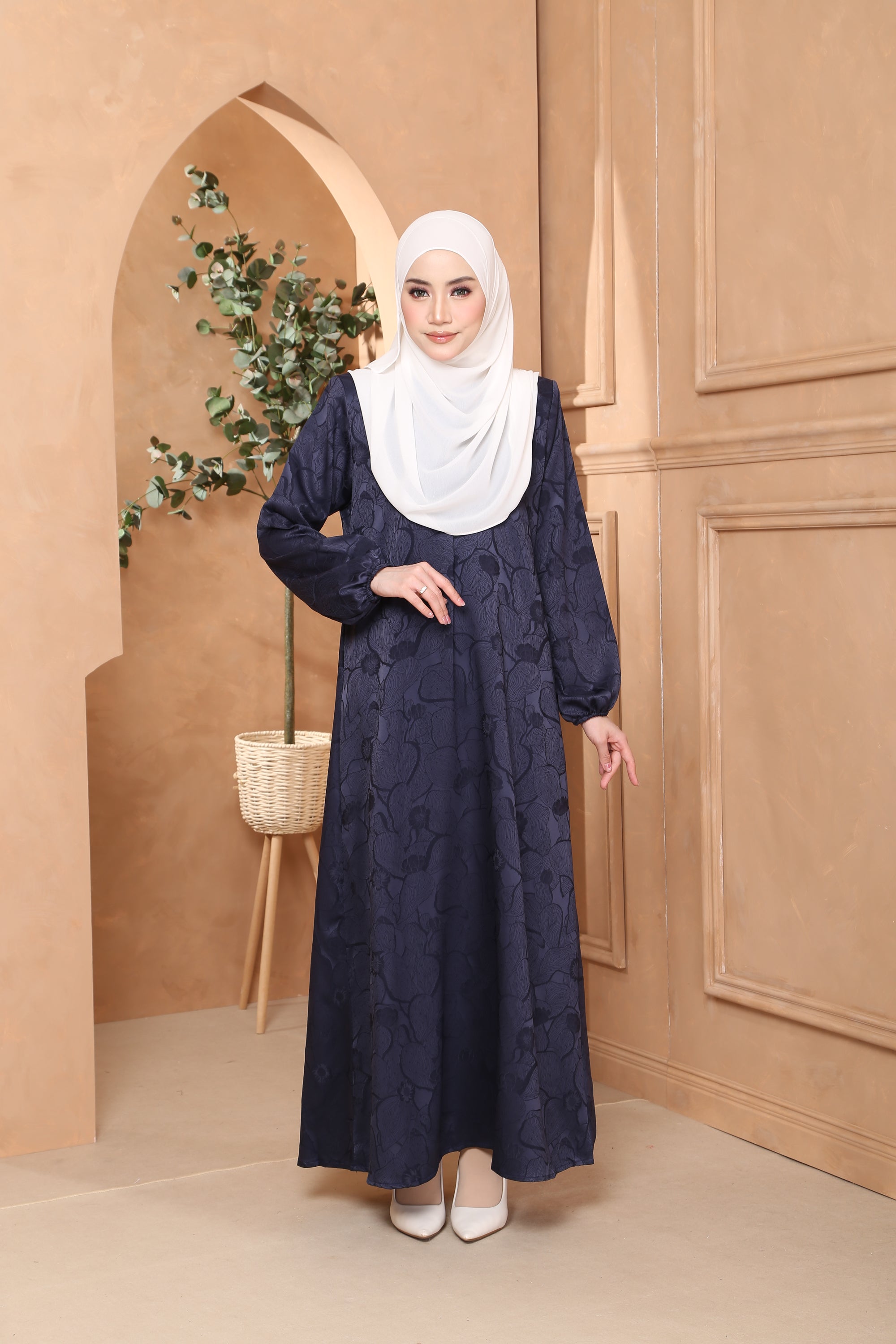 Jubah Naura Exclusive - NAVY BLUE