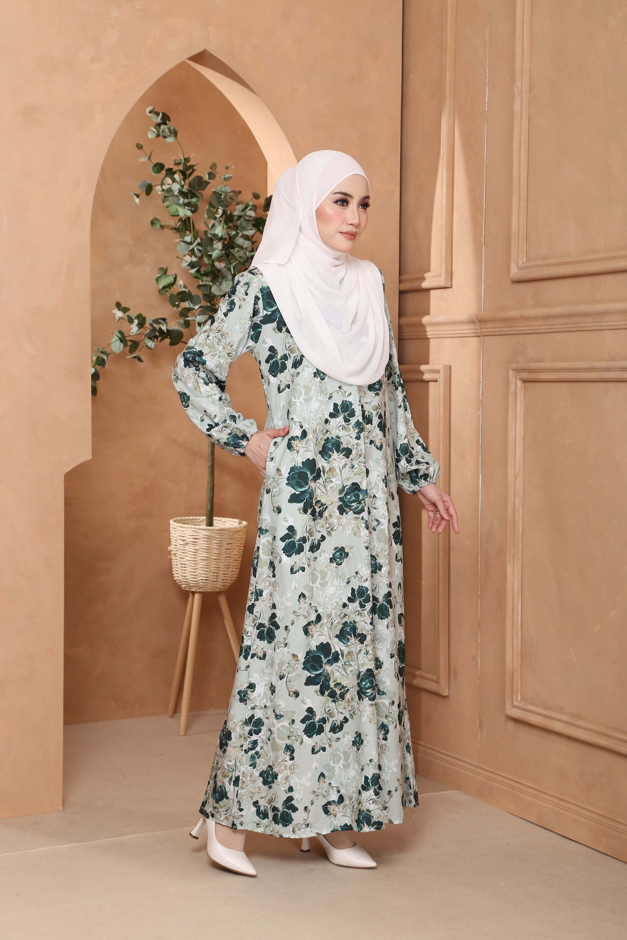 Jubah Maryam Exclusive - MINOR DEFECT