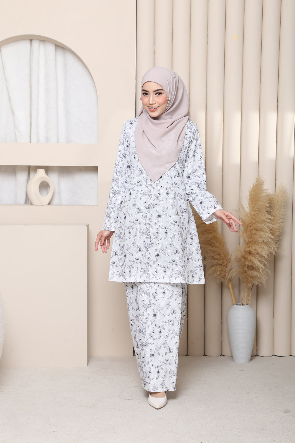 Kyoto Sulam Exclusive - ASH GREY