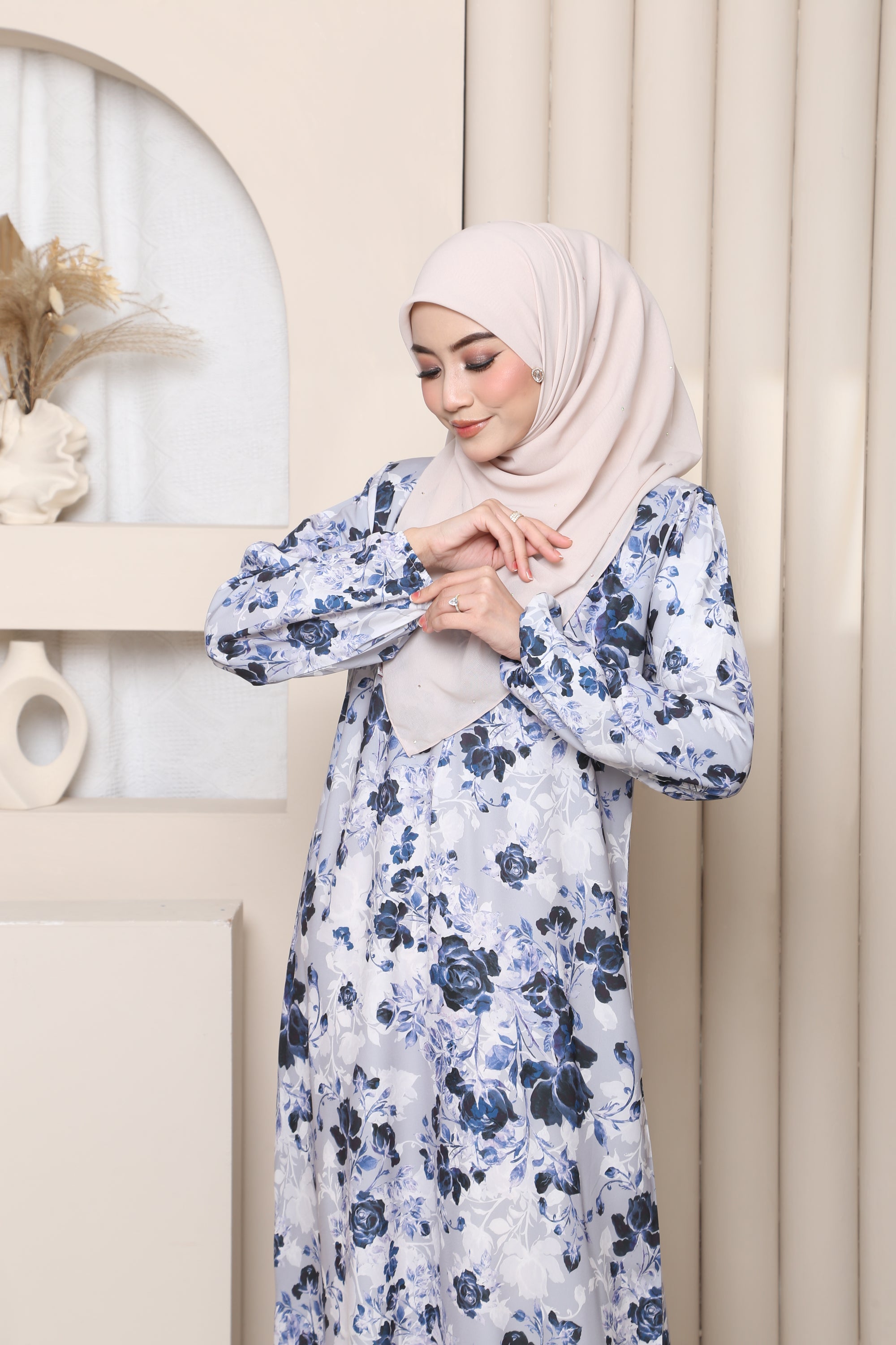 Jubah Maryam Exclusive - MINOR DEFECT