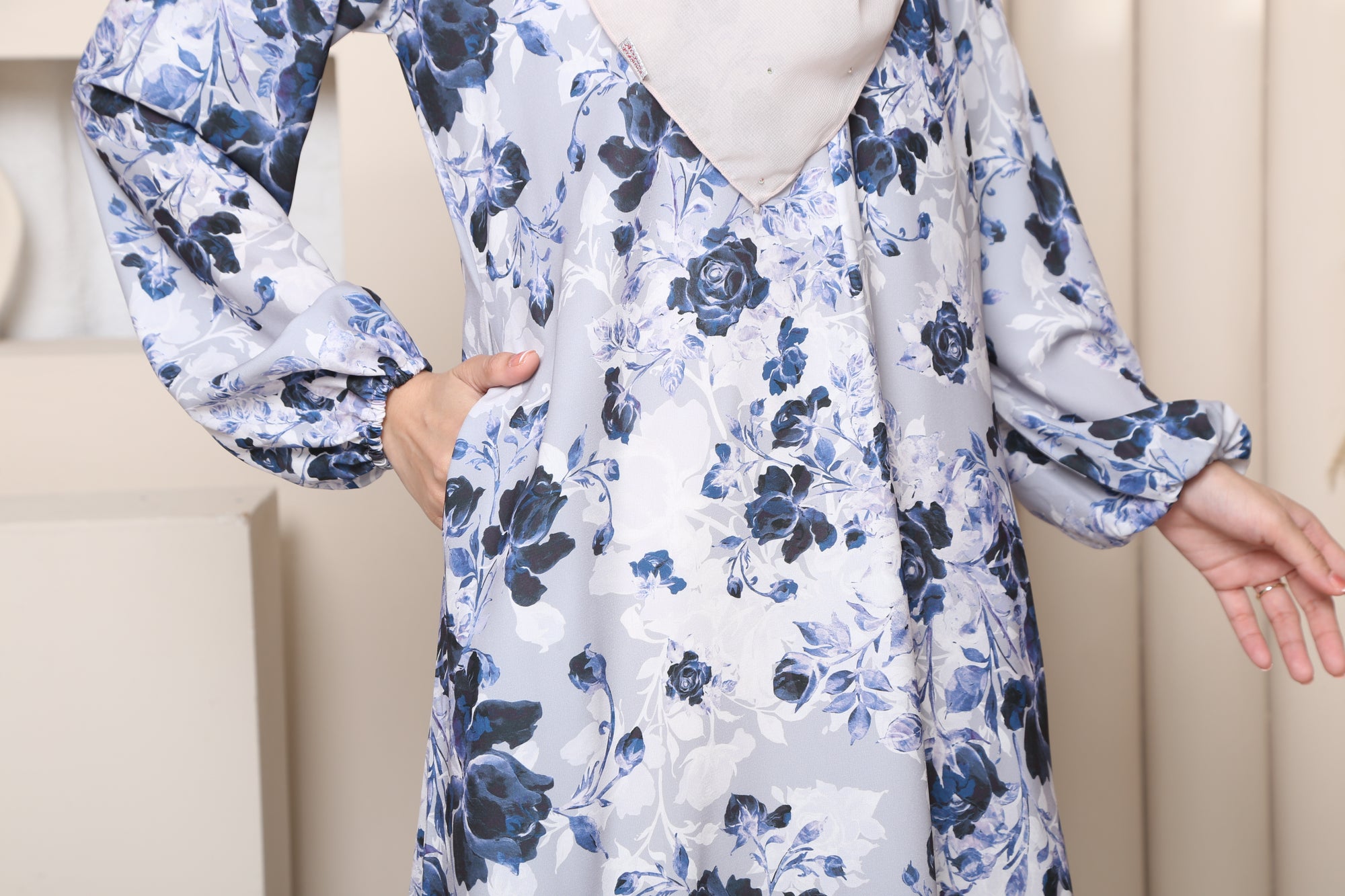 Jubah Maryam Exclusive - MINOR DEFECT