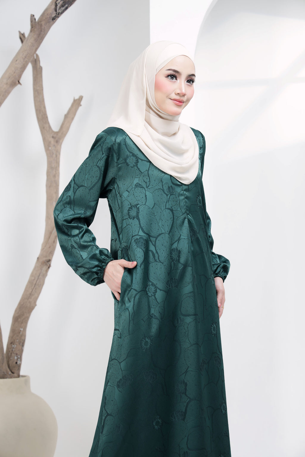 Jubah Naura Exclusive - JNE-132 ( EMERALD GREEN )