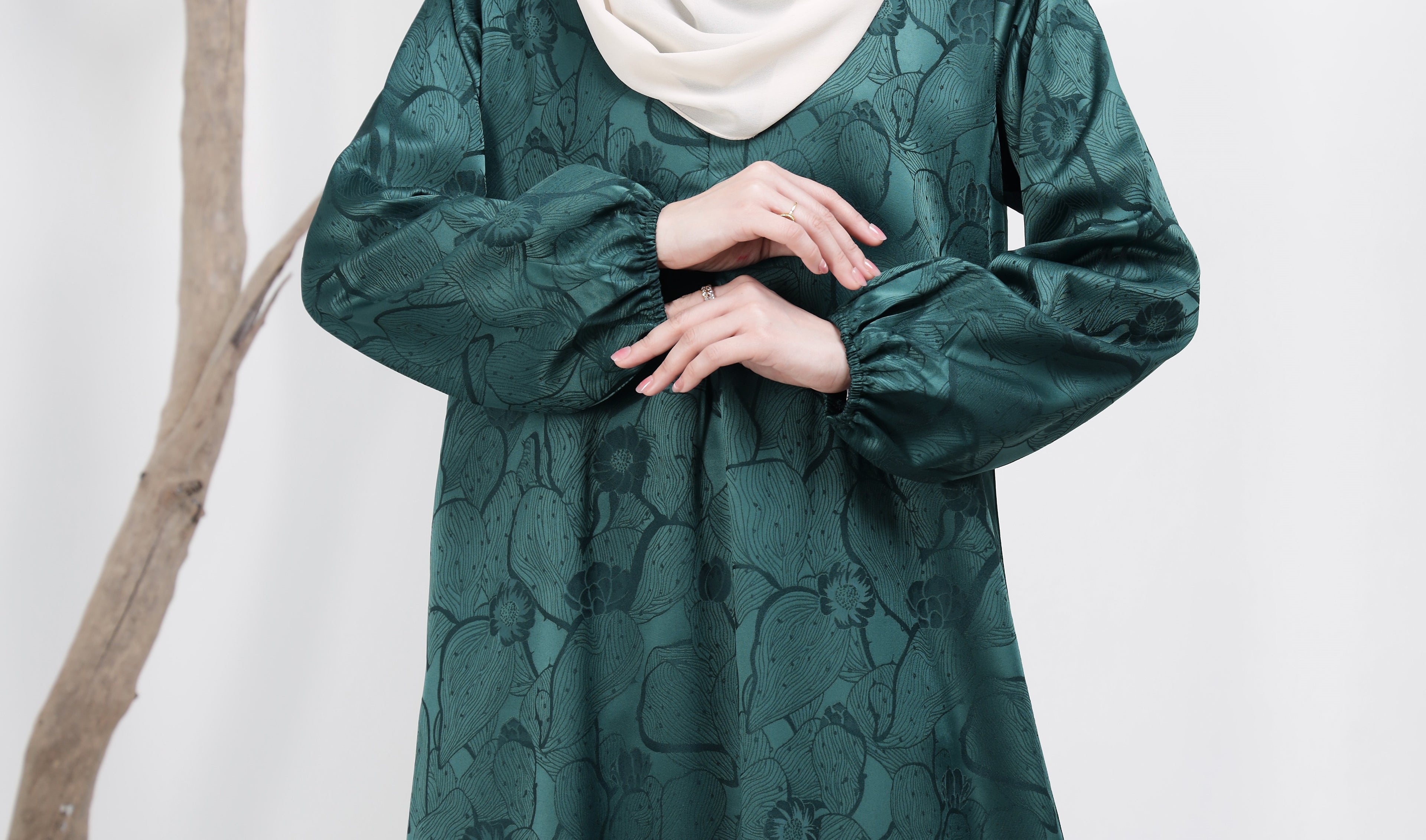 Jubah Naura Exclusive - JNE-132 ( EMERALD GREEN )
