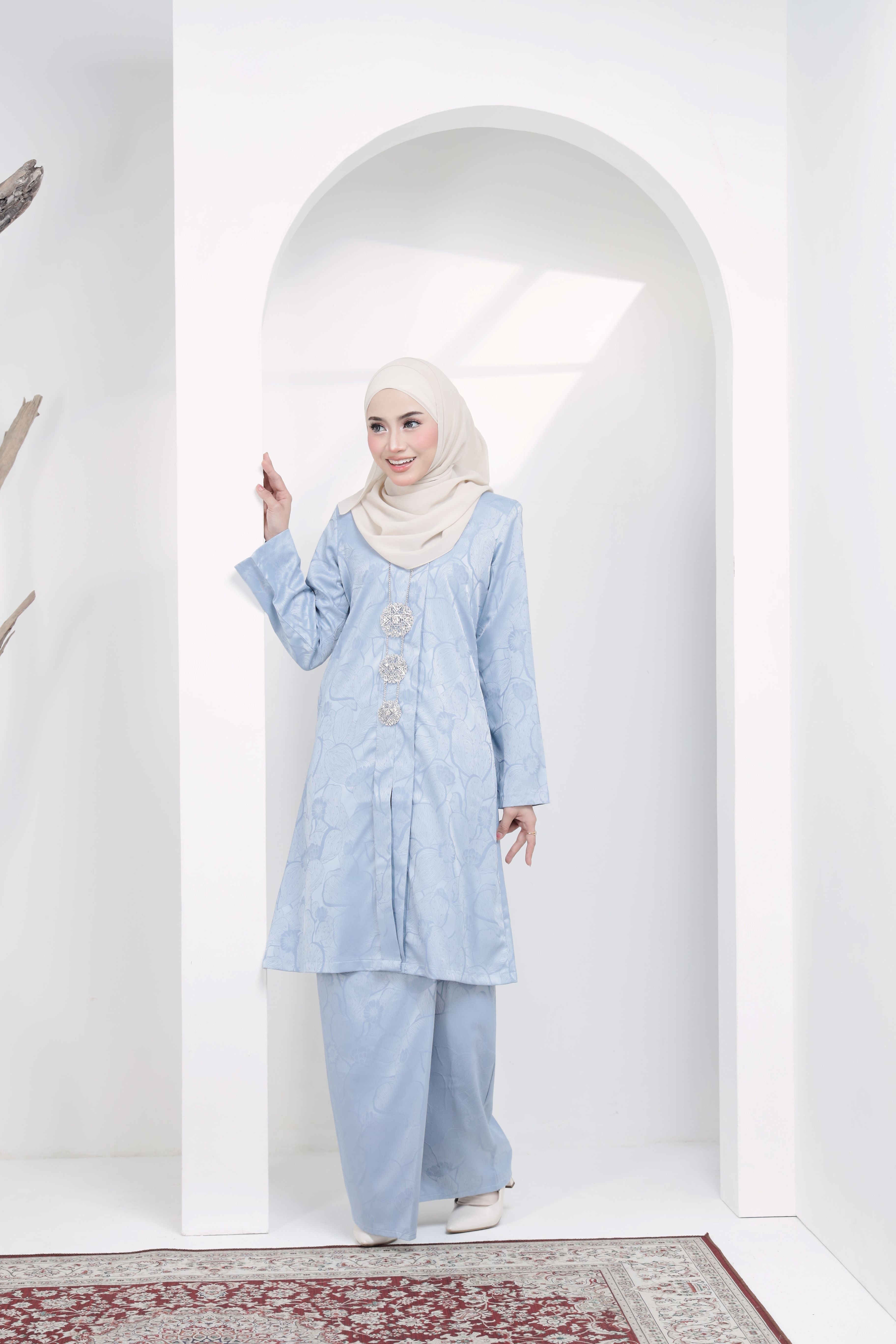 KEBAYA NAURA EXCLUSIVE - KNE-303 ( ASH BLUE )