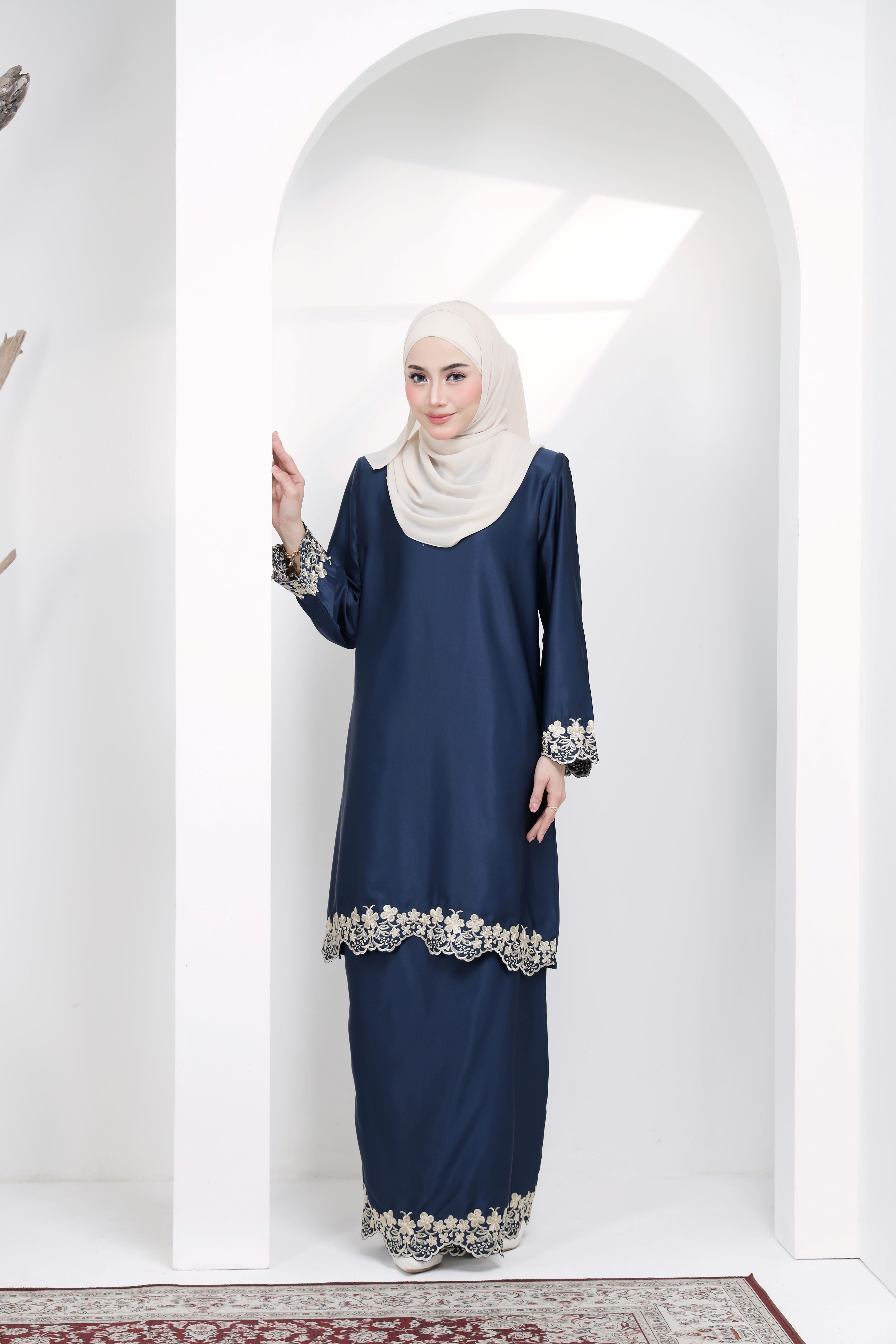 FIONA ROSE EXCLUSIVE 2.0 - FRE-210 - BLUE BLACK (PEARL SKIN)
