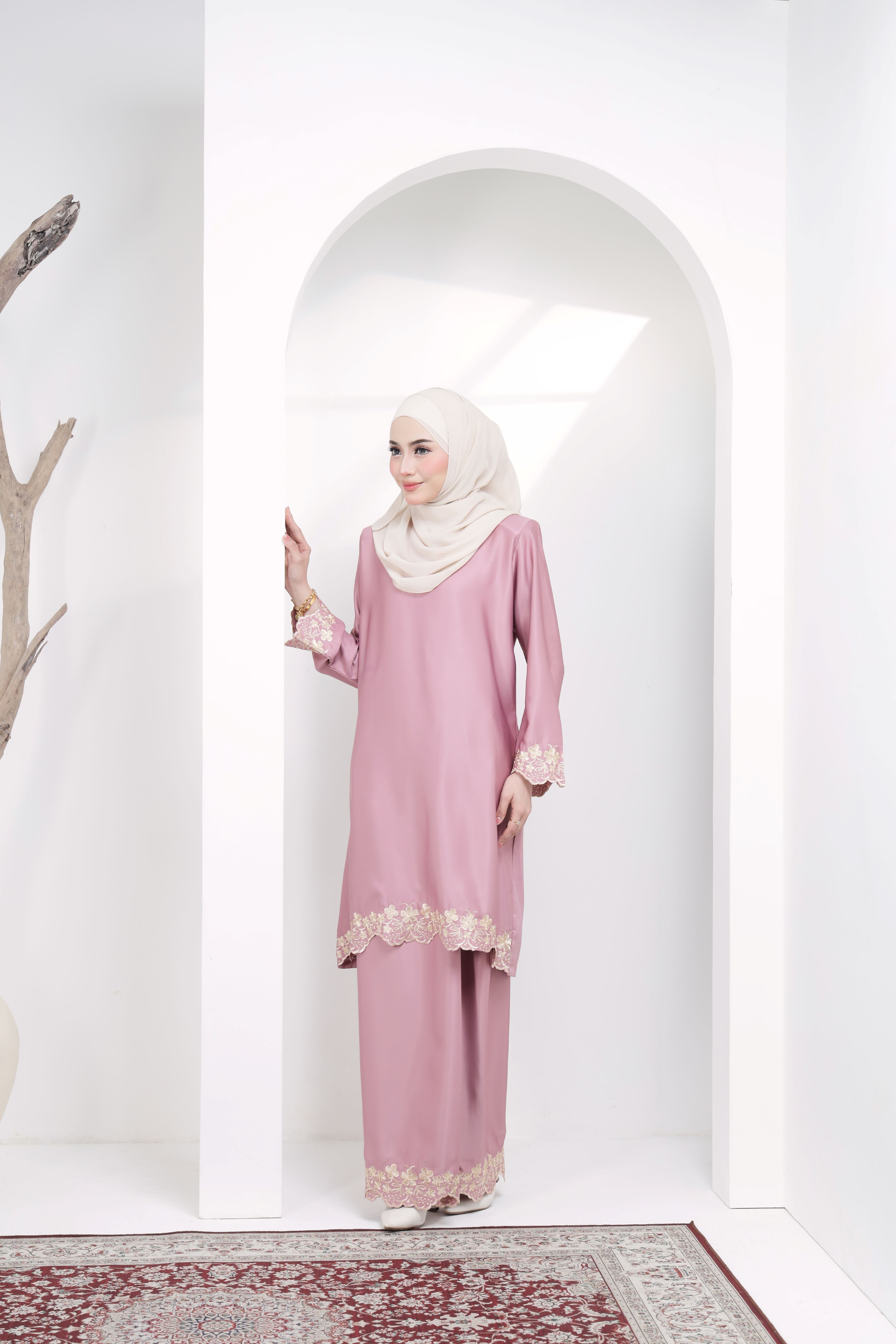 FIONA ROSE EXCLUSIVE 2.0 - FRE-211 - PINK (PEARL SKIN)