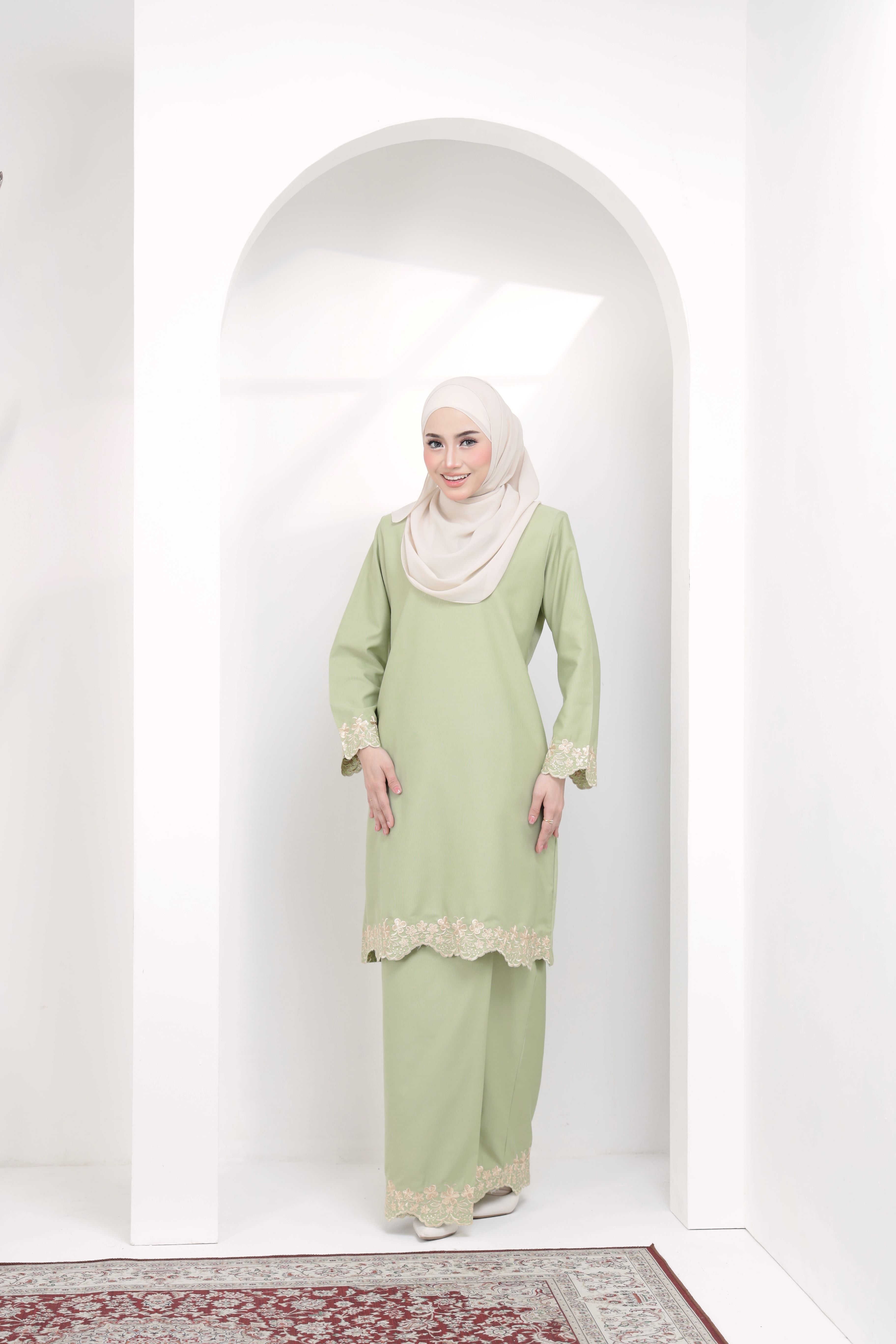 FIONA ROSE EXCLUSIVE 2.0 - FRE-215- DUSTY GREEN (GERMAN COTTON)