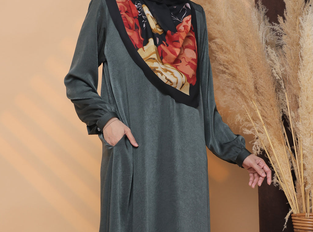 Jubah Maisarah