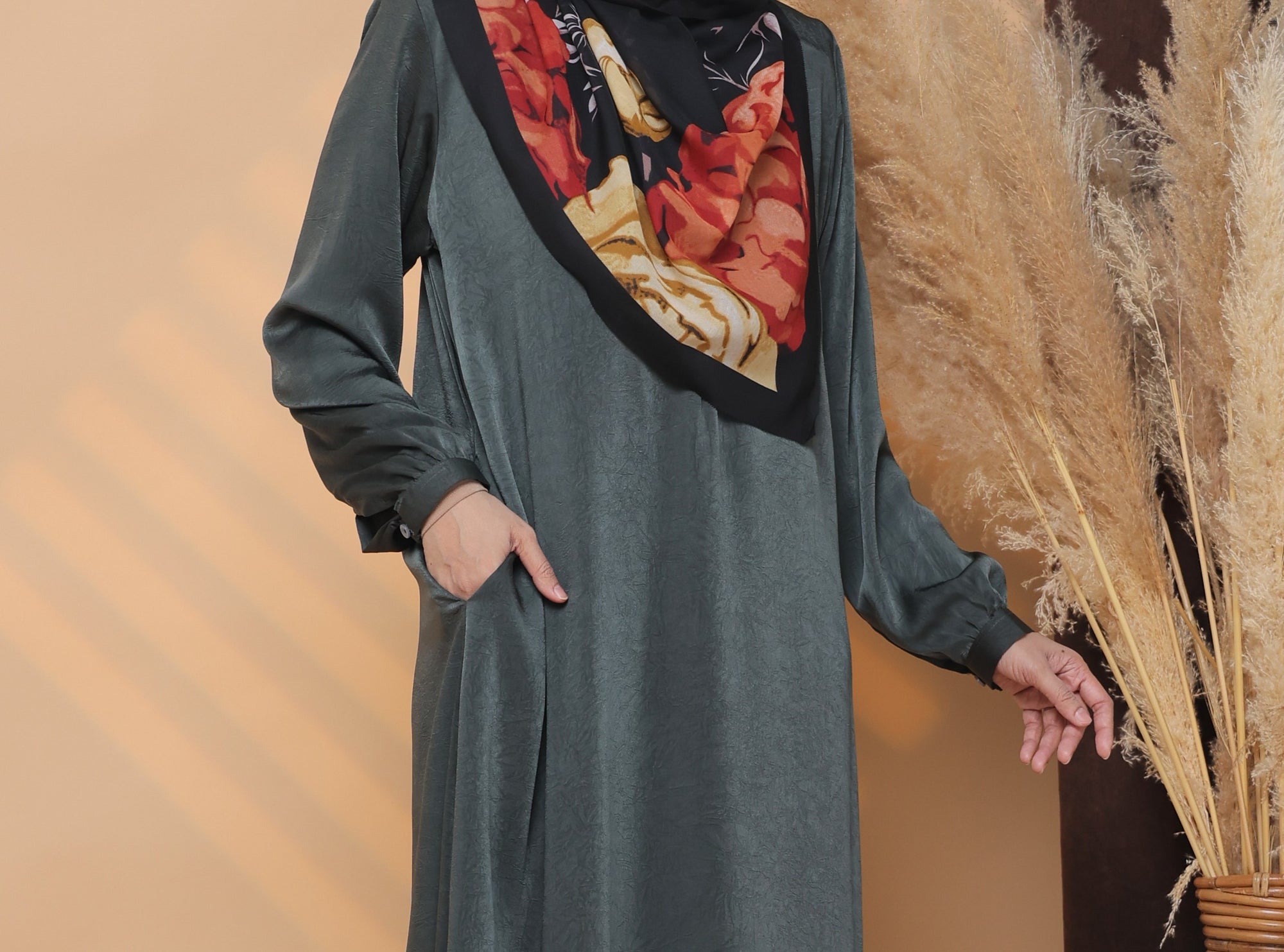 Jubah Maisarah