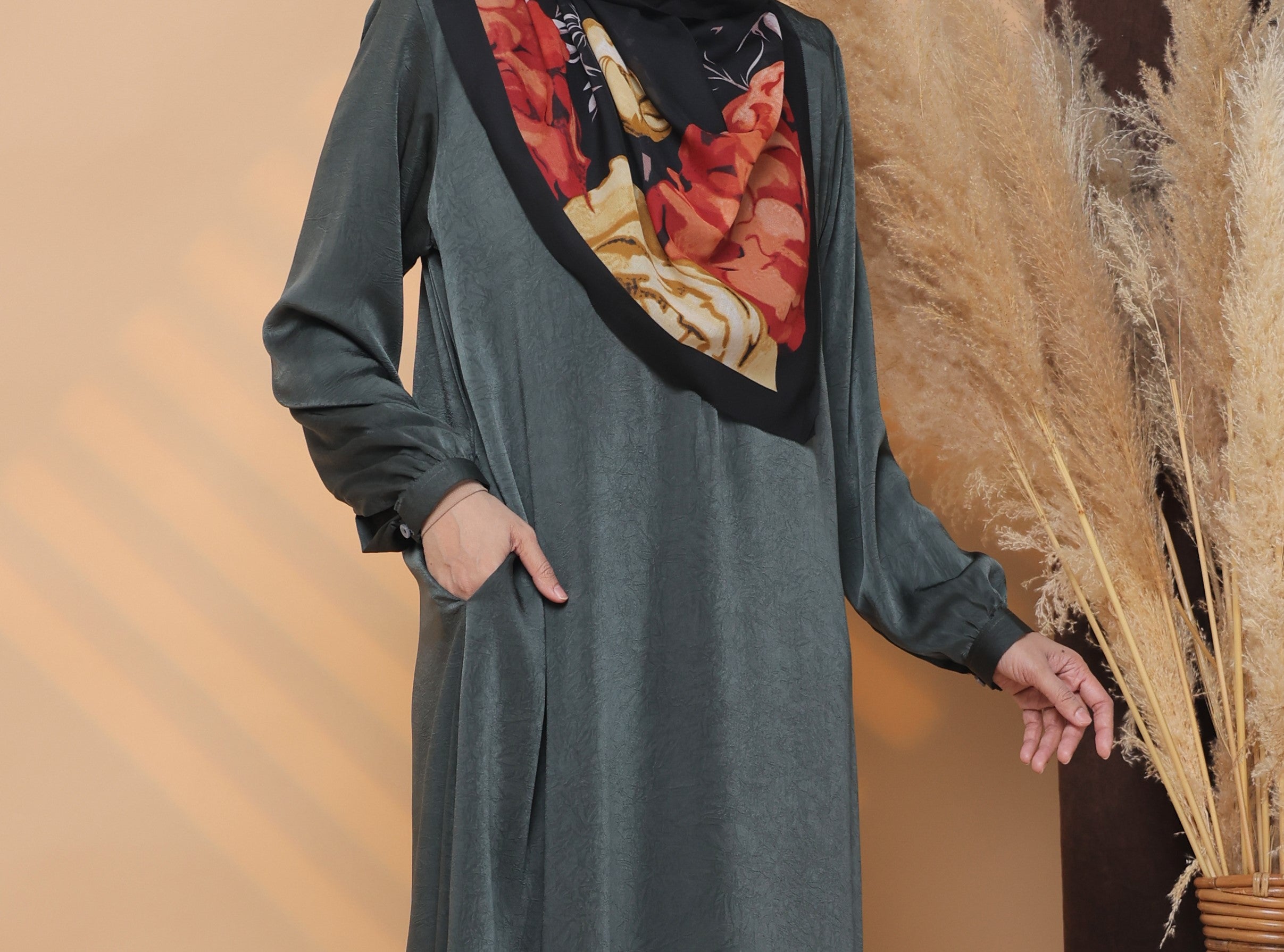 Jubah Maisarah - JMP-901 ( LITTLE GREENE )