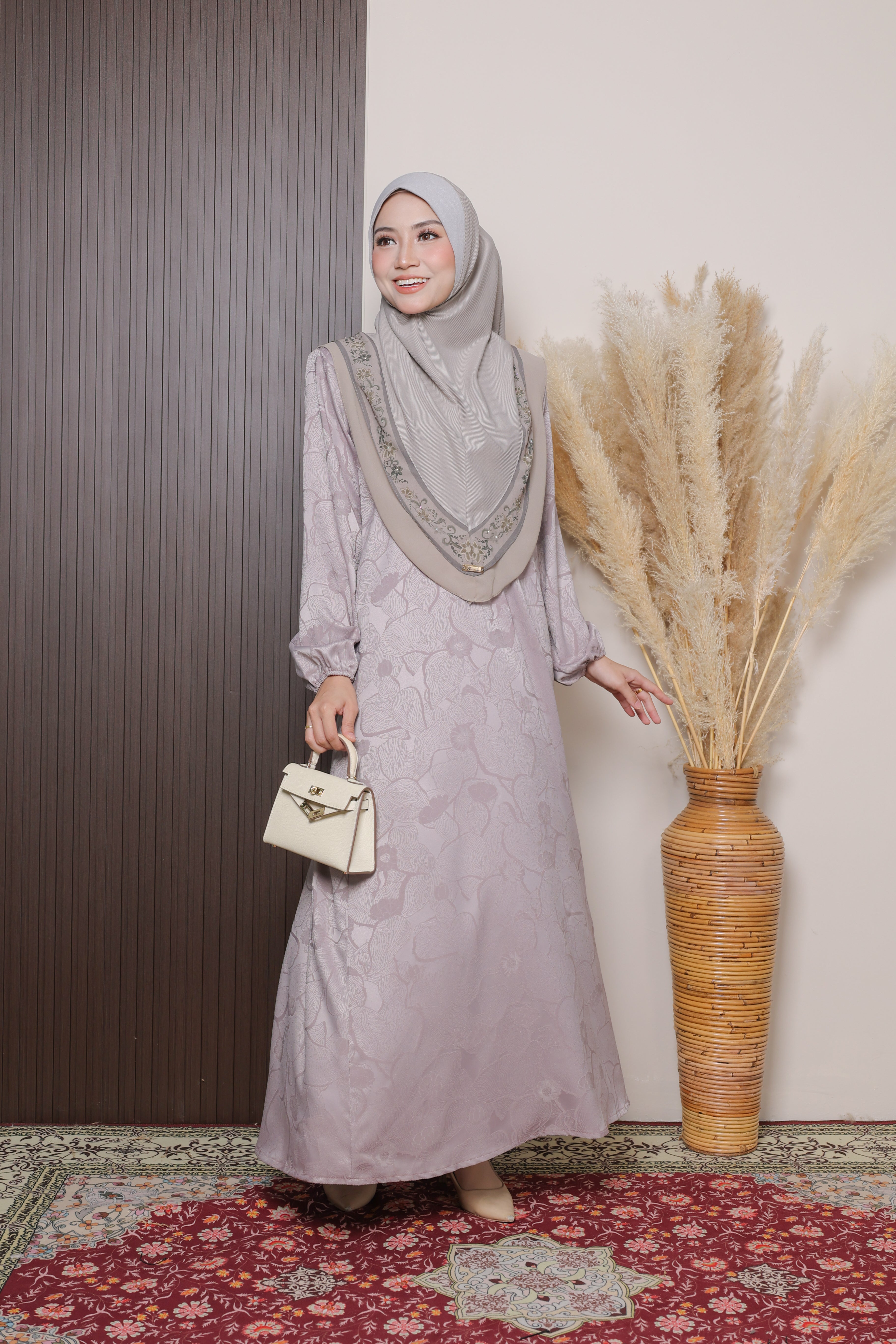 Jubah Naura Exclusive - JNE-123 ( SILVER KHAKI )