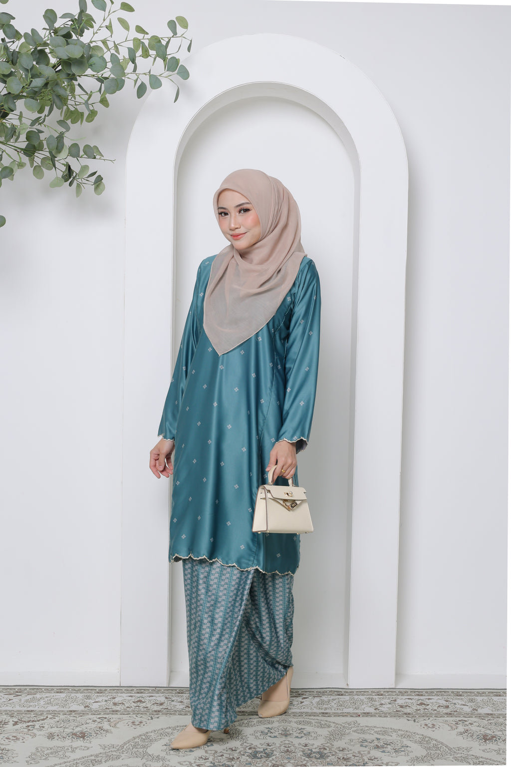 Aurora Sulam Exclusive - MINOR DEFECT