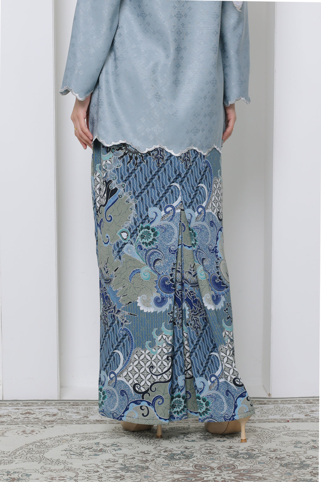 Suri Kedah Exclusive - DUSTY BLUE