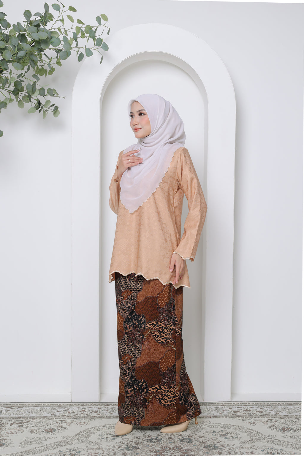 Suri Kedah Exclusive - NUDE BEIGE