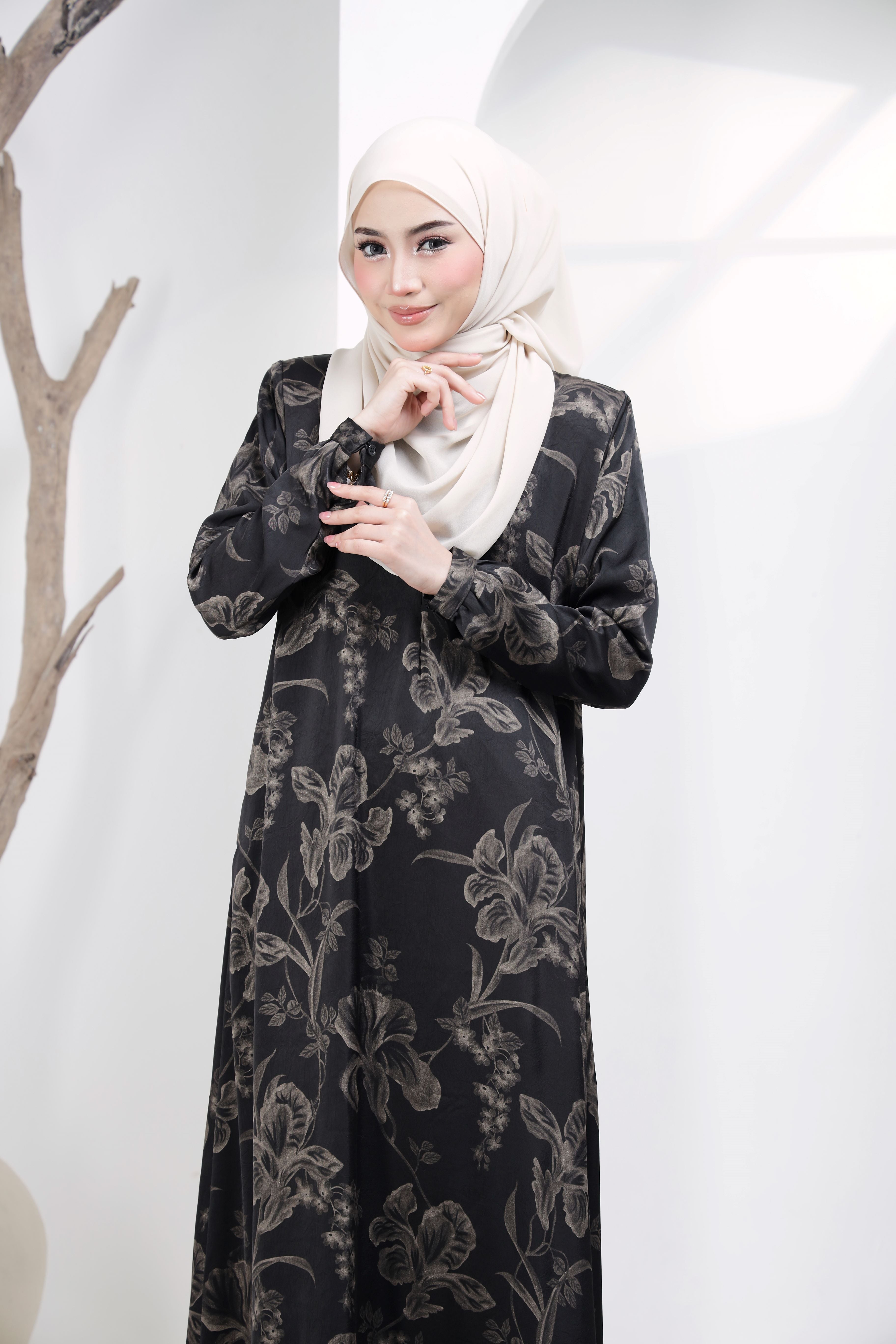 Jubah Camelia Exclusive - JCE-170 ( BLACK )