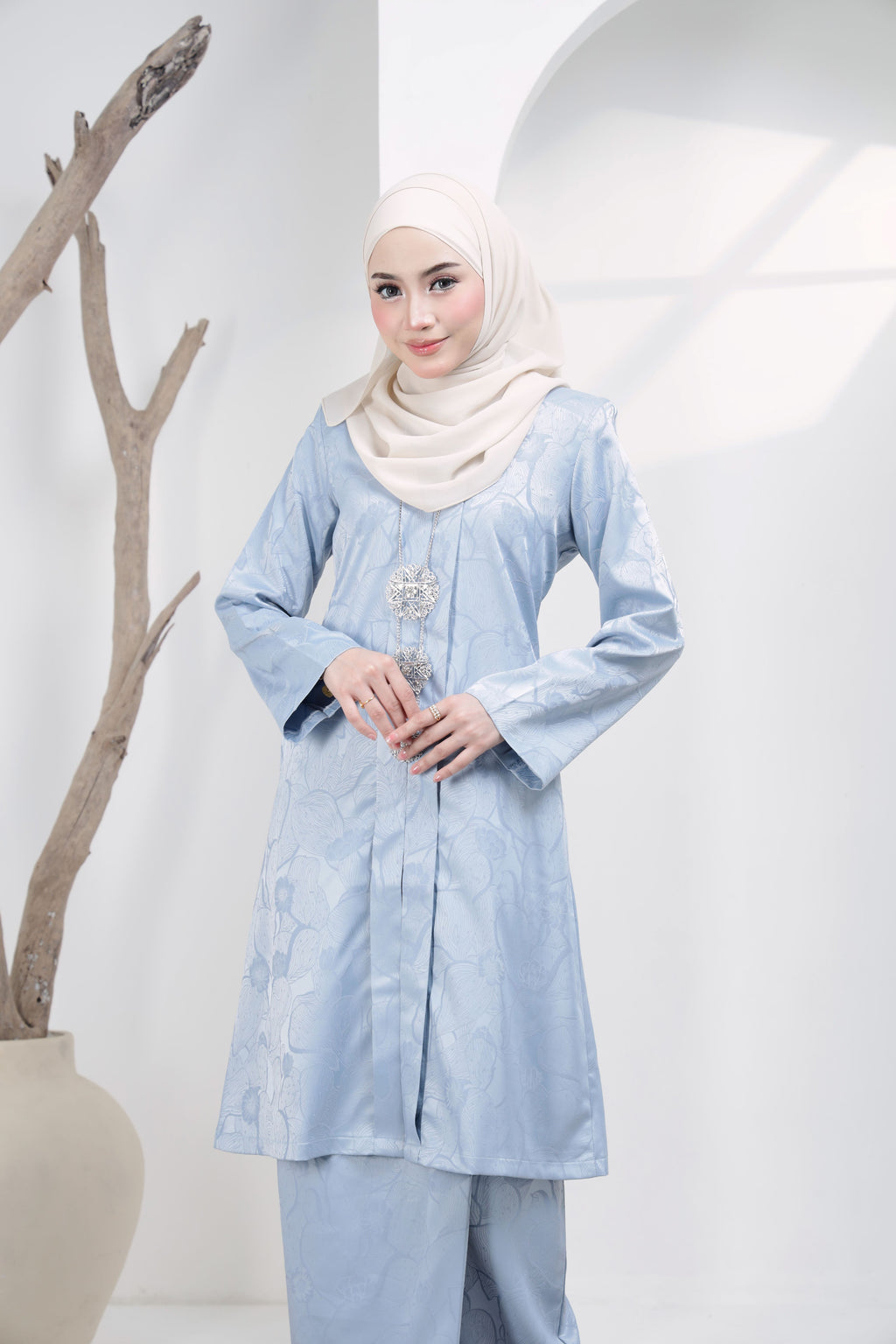 KEBAYA NAURA EXCLUSIVE - KNE-303 ( ASH BLUE )