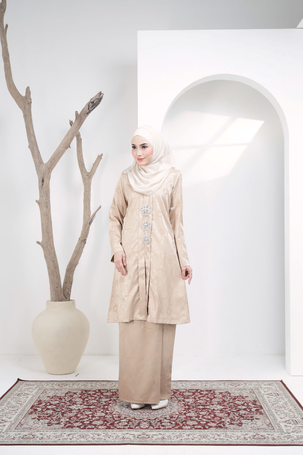 KEBAYA NAURA EXCLUSIVE - KNE-301 (NUDE CREAM)