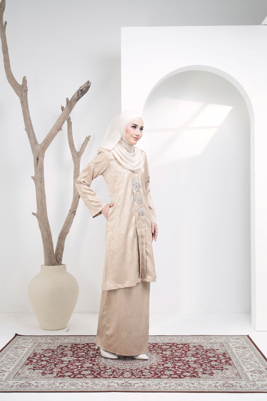 KEBAYA NAURA EXCLUSIVE - KNE-301 (NUDE CREAM)