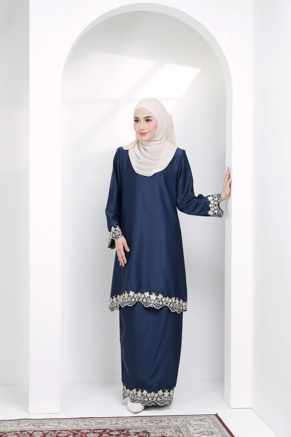 FIONA ROSE EXCLUSIVE 2.0 - FRE-210 - BLUE BLACK (PEARL SKIN)