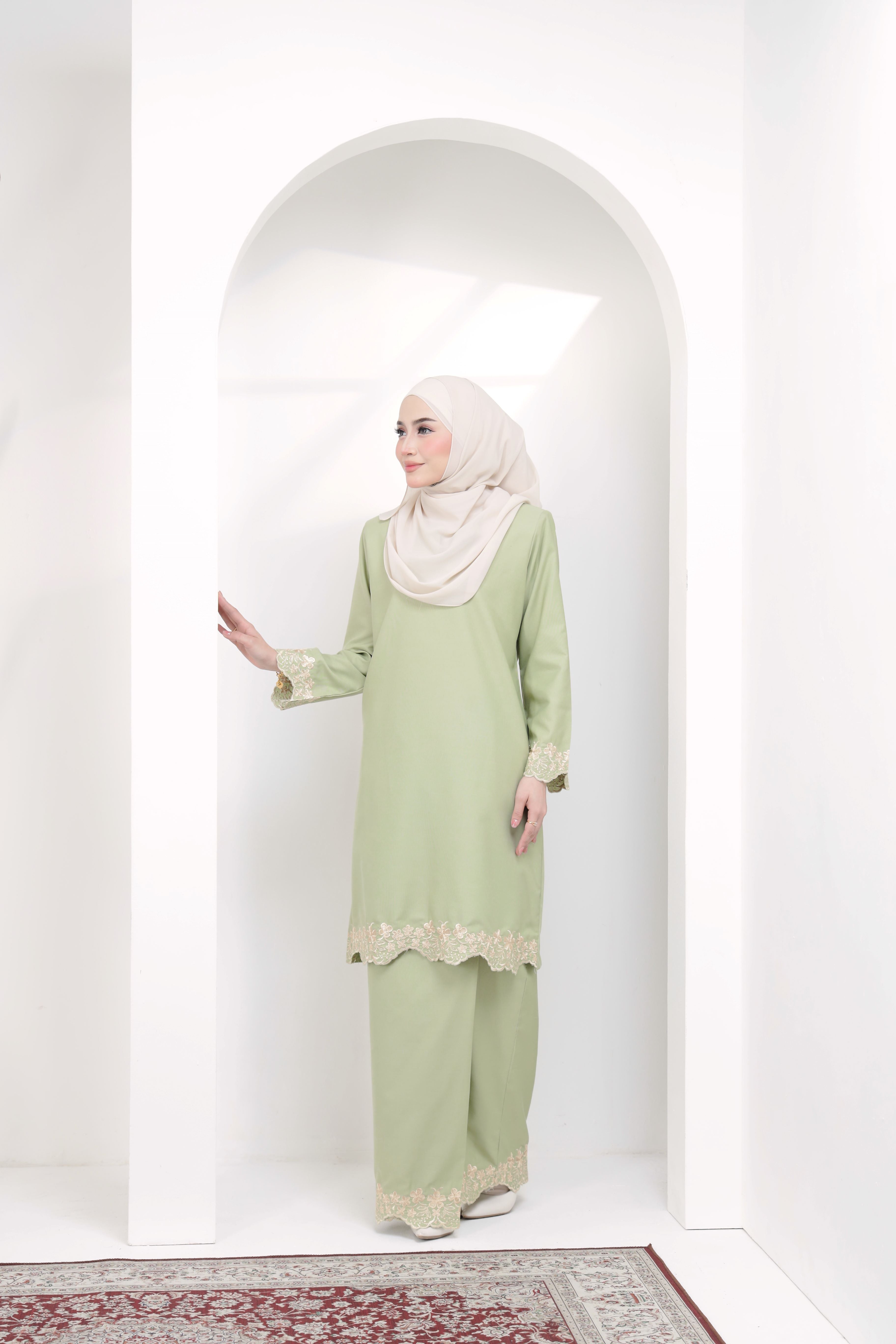 FIONA ROSE EXCLUSIVE 2.0 - FRE-215- DUSTY GREEN (GERMAN COTTON)