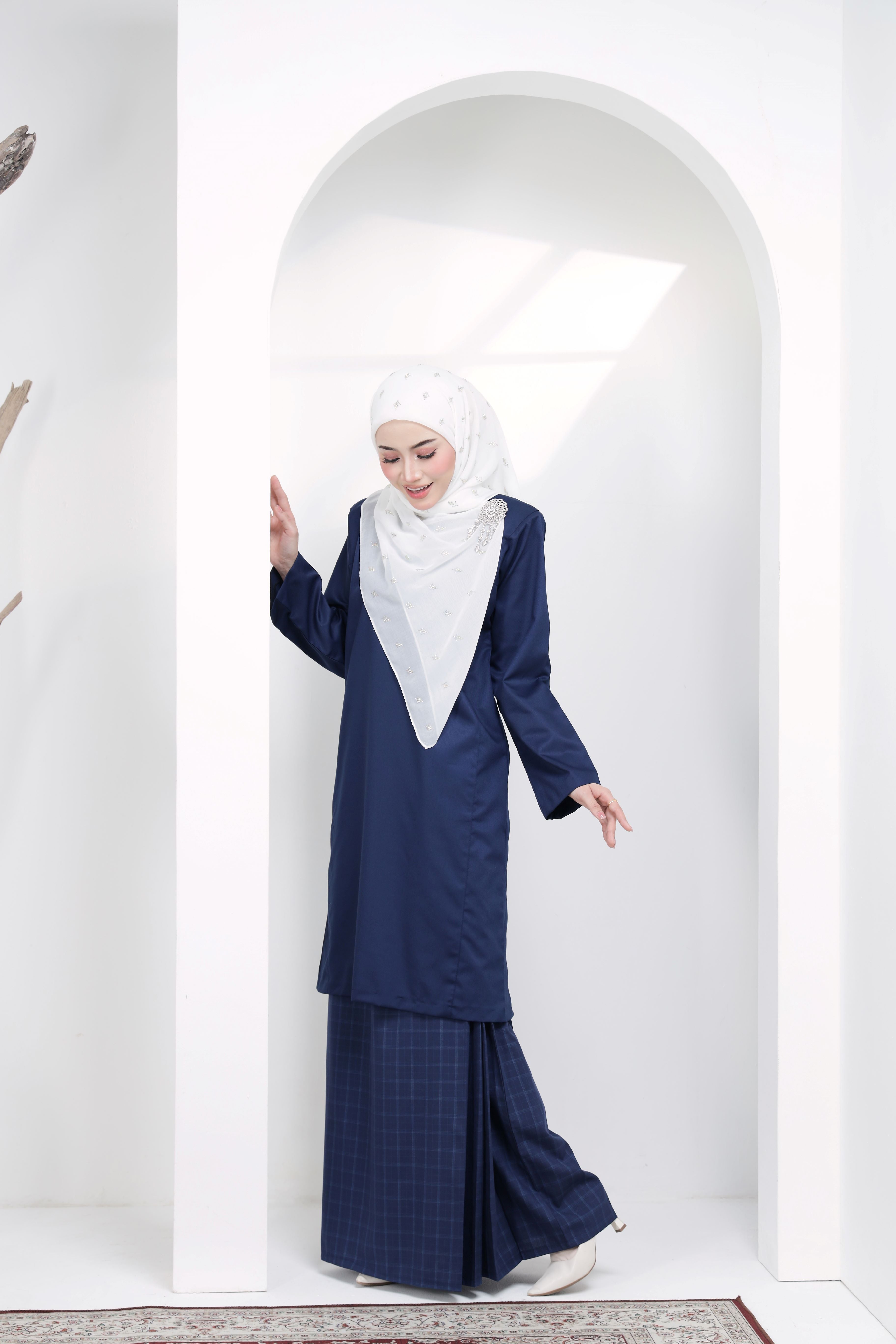 Kurung Johor Classic- KJC-201 ( Navy Blue )