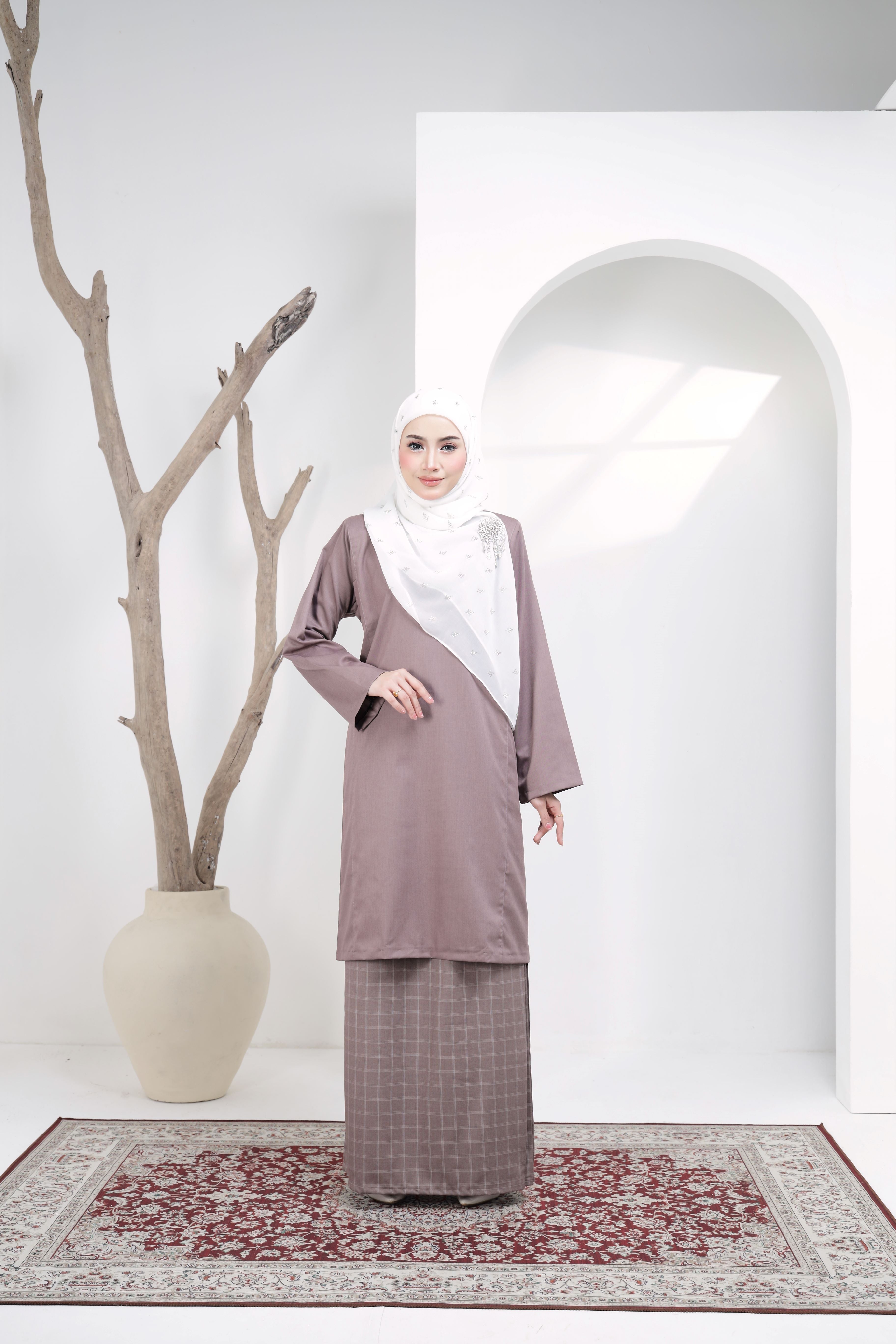 Kurung Johor Classic- KJC-204 ( Medium Antic Violet )
