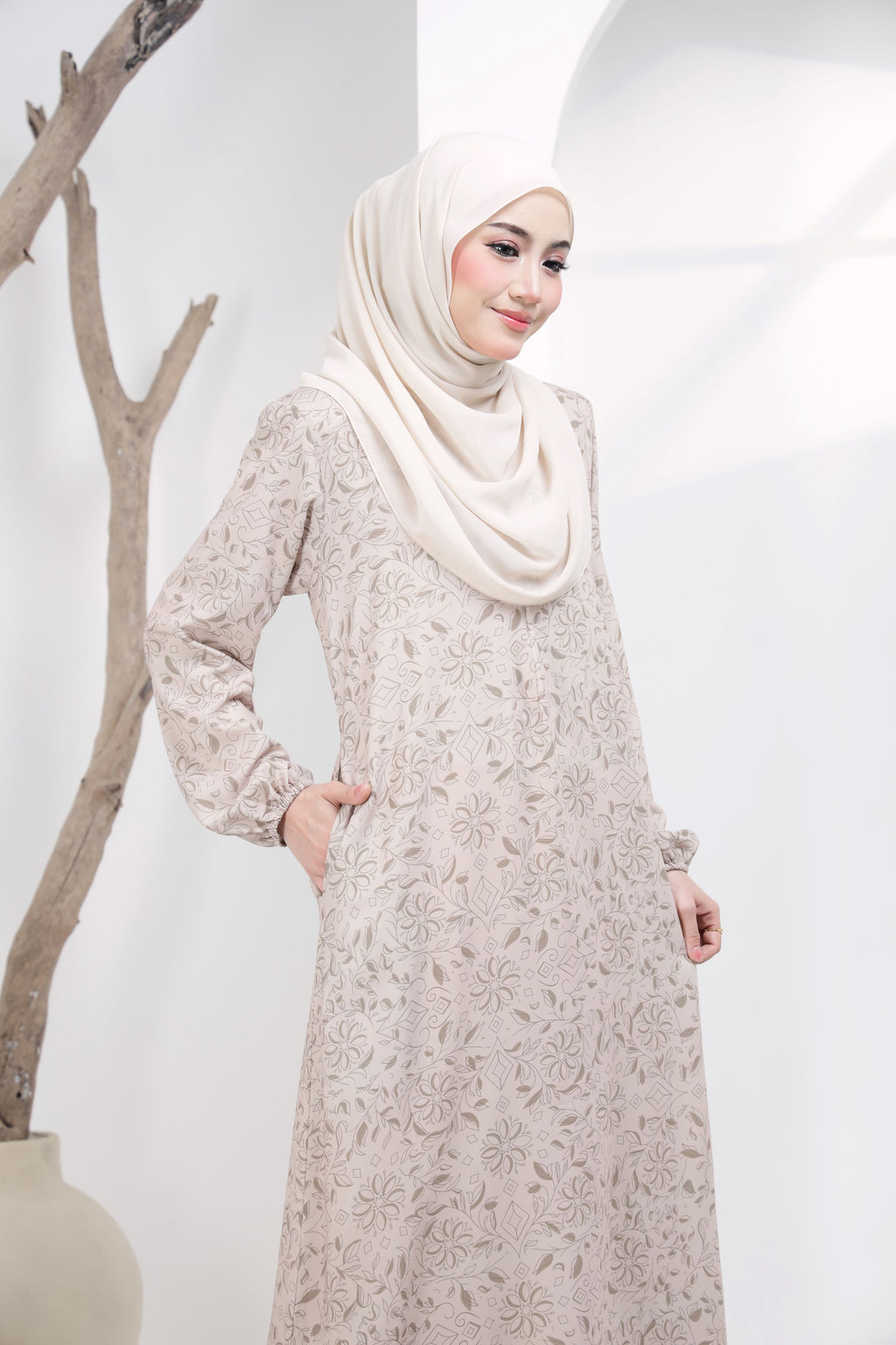 Jubah Zahra Exclusive - JZE-105 ( NUDE )