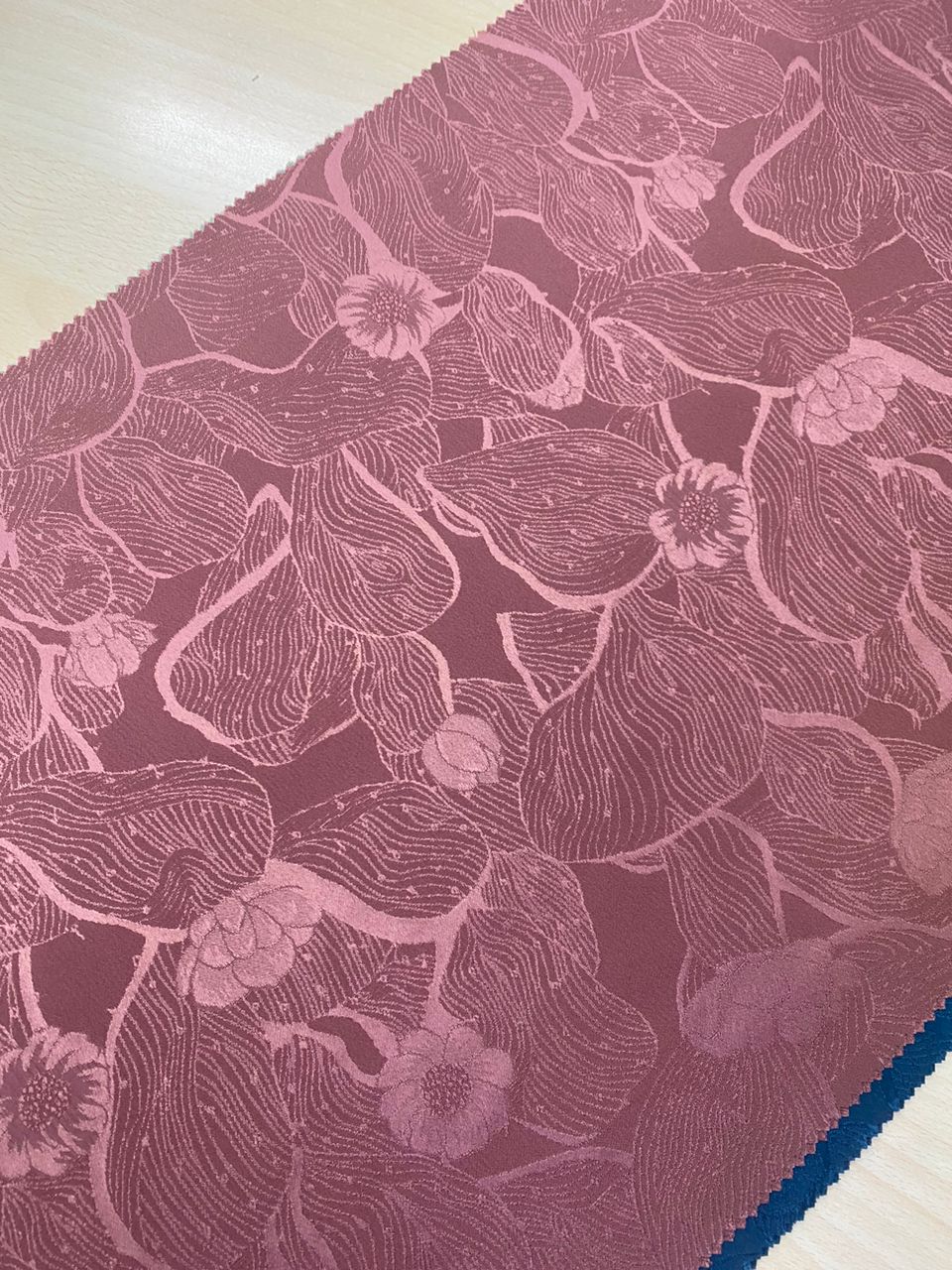 Snow Brocade Exclusive