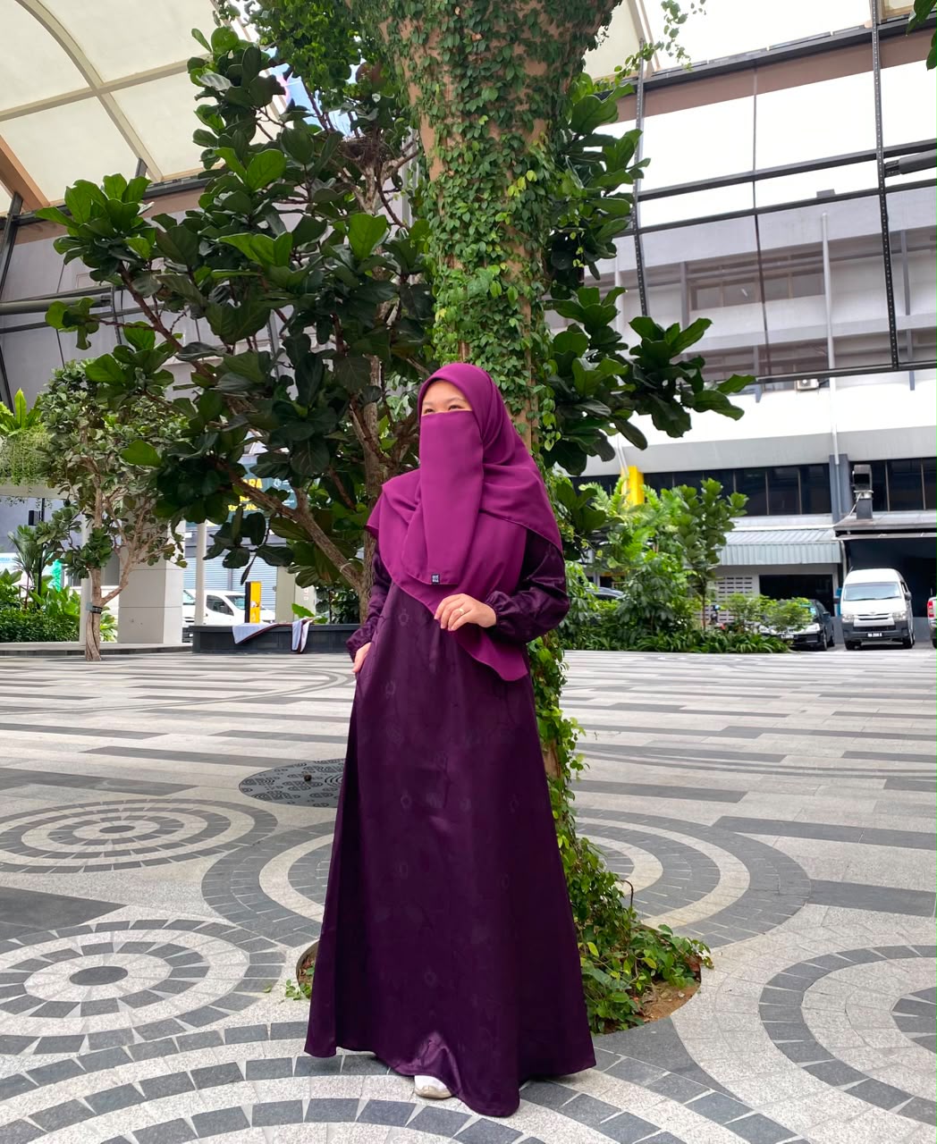 Jubah Naura Exclusive - JNE-134 ( PURPLE MANGOSTEEN )