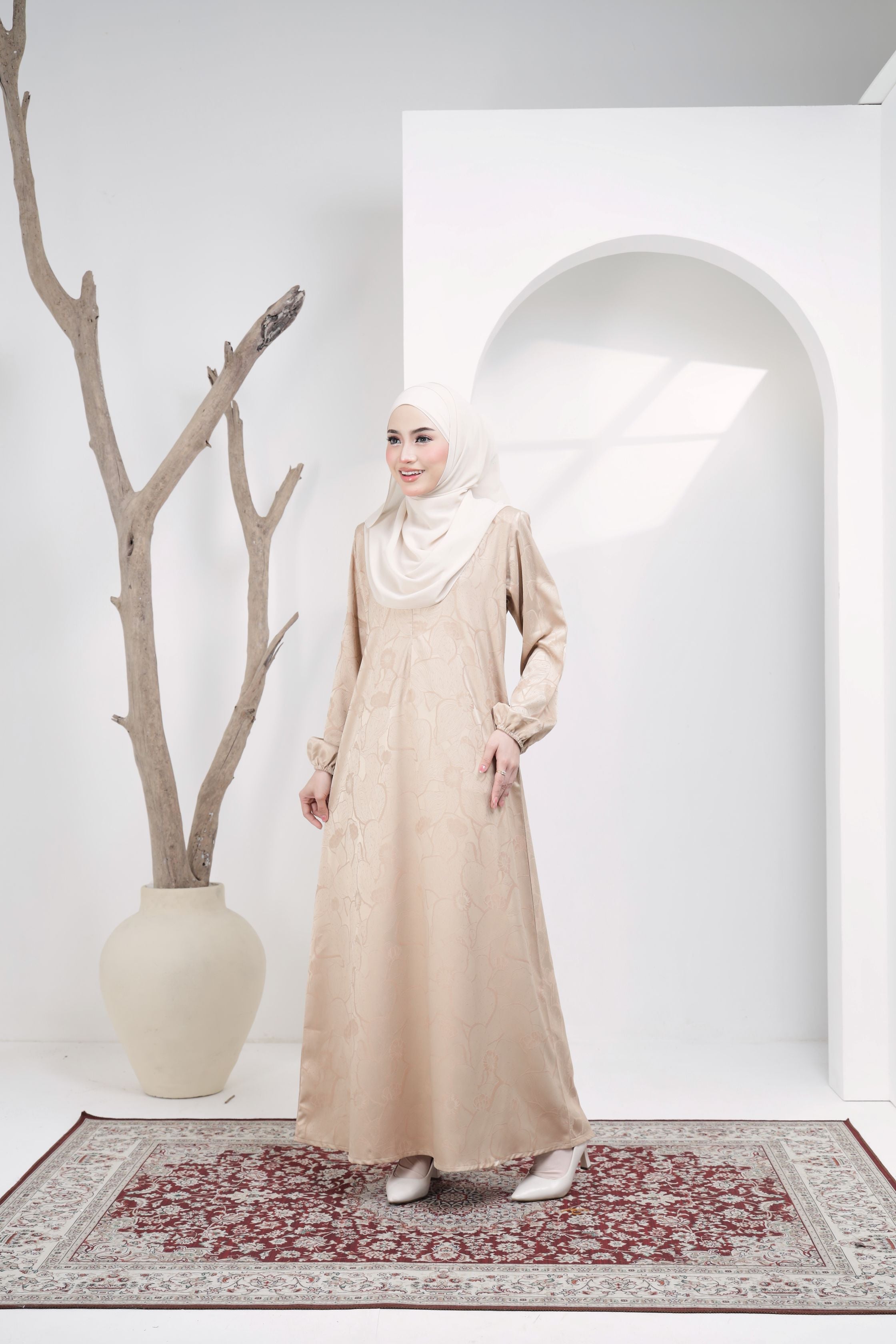 Jubah Naura Exclusive - JNE-133 ( NUDE CREAM )