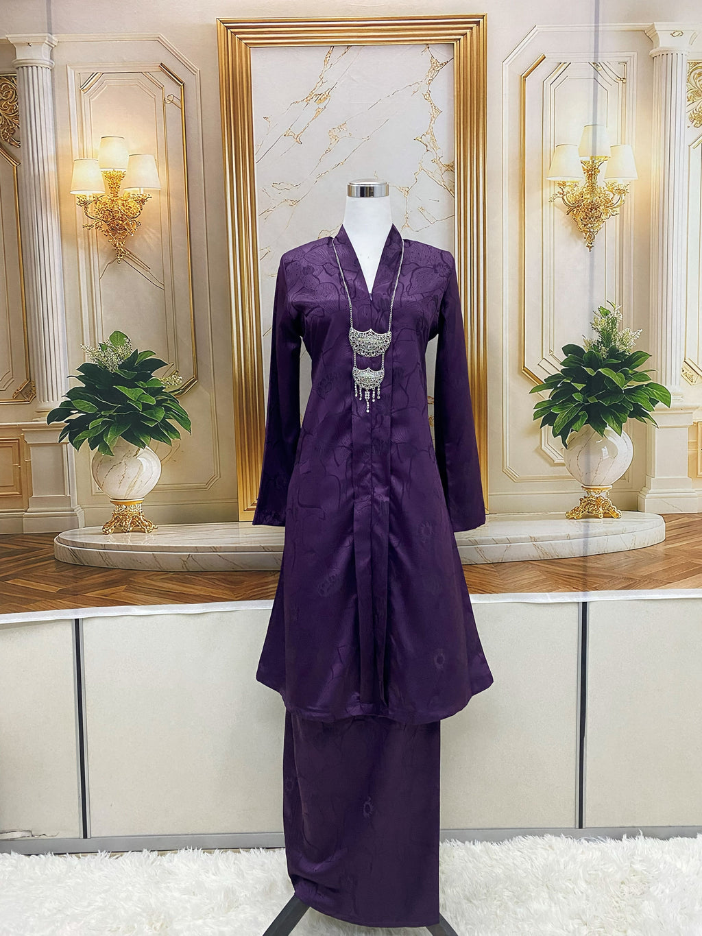KEBAYA NAURA EXCLUSIVE - KNE-310 ( MANGOSTEEN )