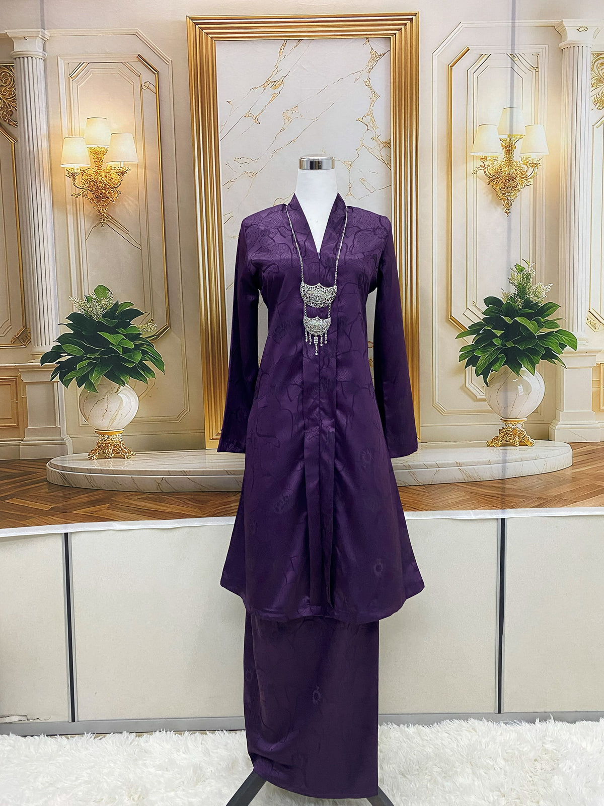 KEBAYA NAURA EXCLUSIVE - KNE-310 ( MANGOSTEEN )