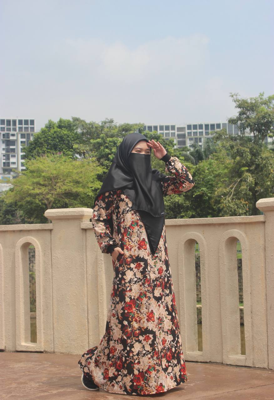 Jubah Maryam Exclusive - JME-801 ( BLACK RED )