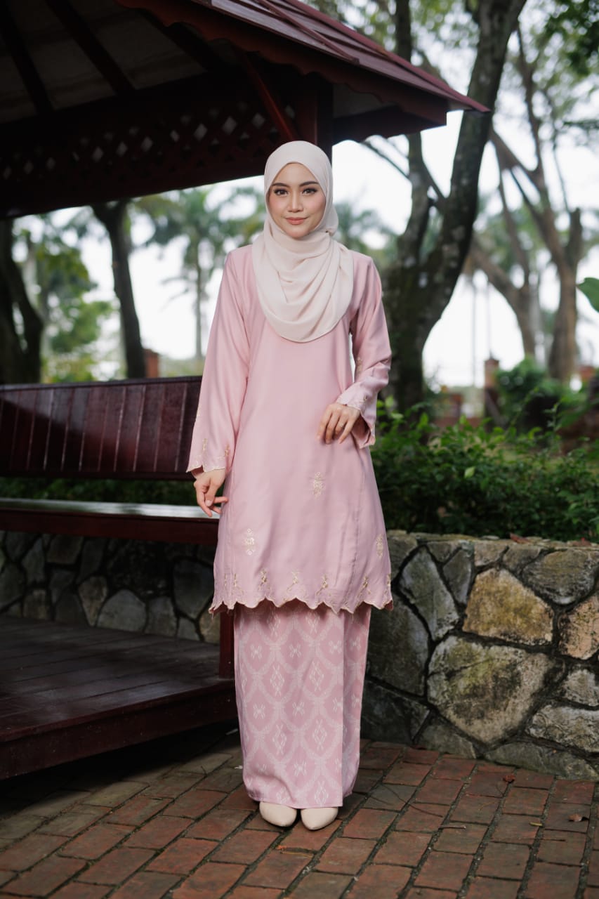 KURUNG KAYANGAN KLASIK
