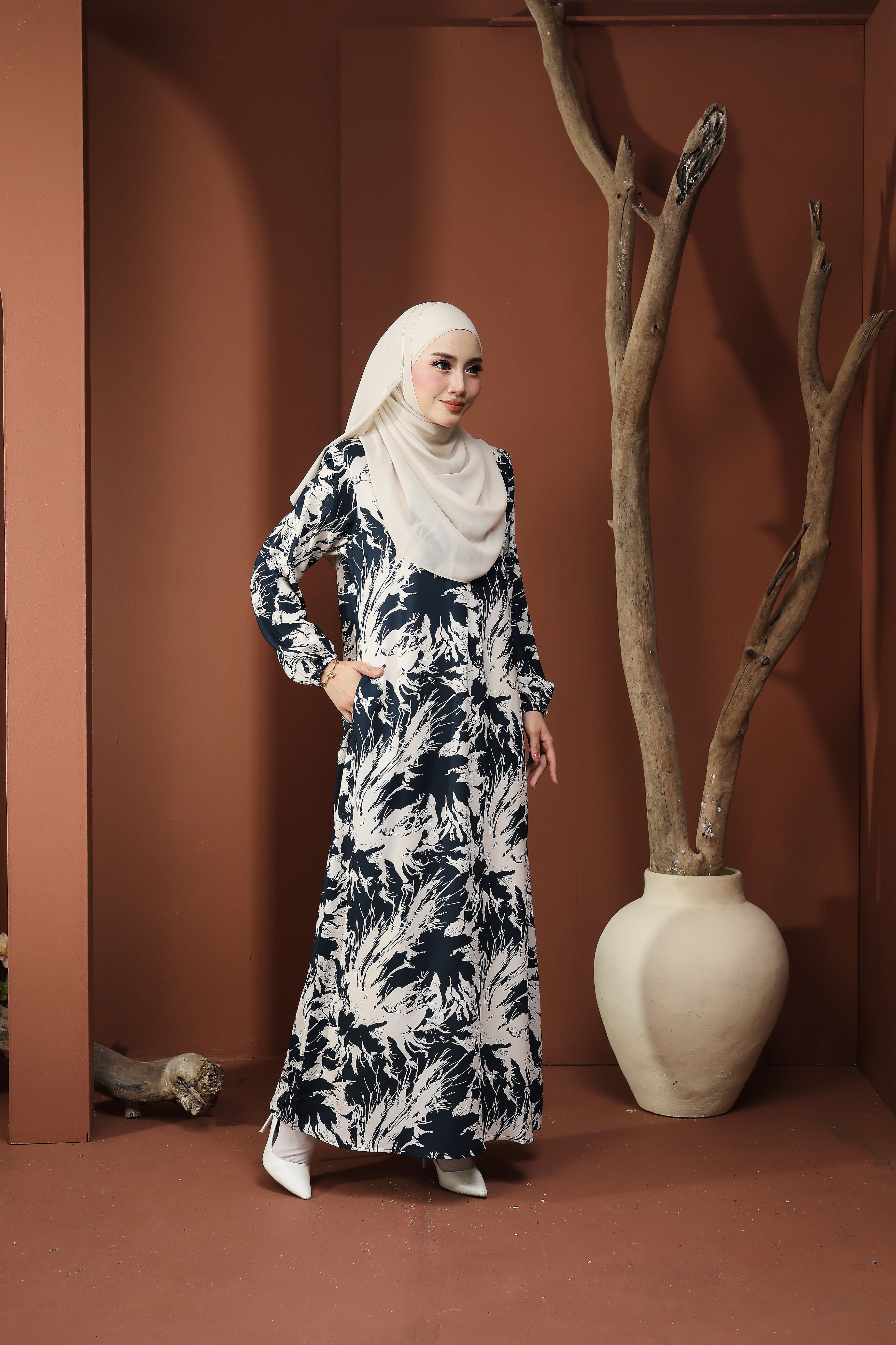 Jubah Clara Series - JCS-621 ( BLUE BLACK )