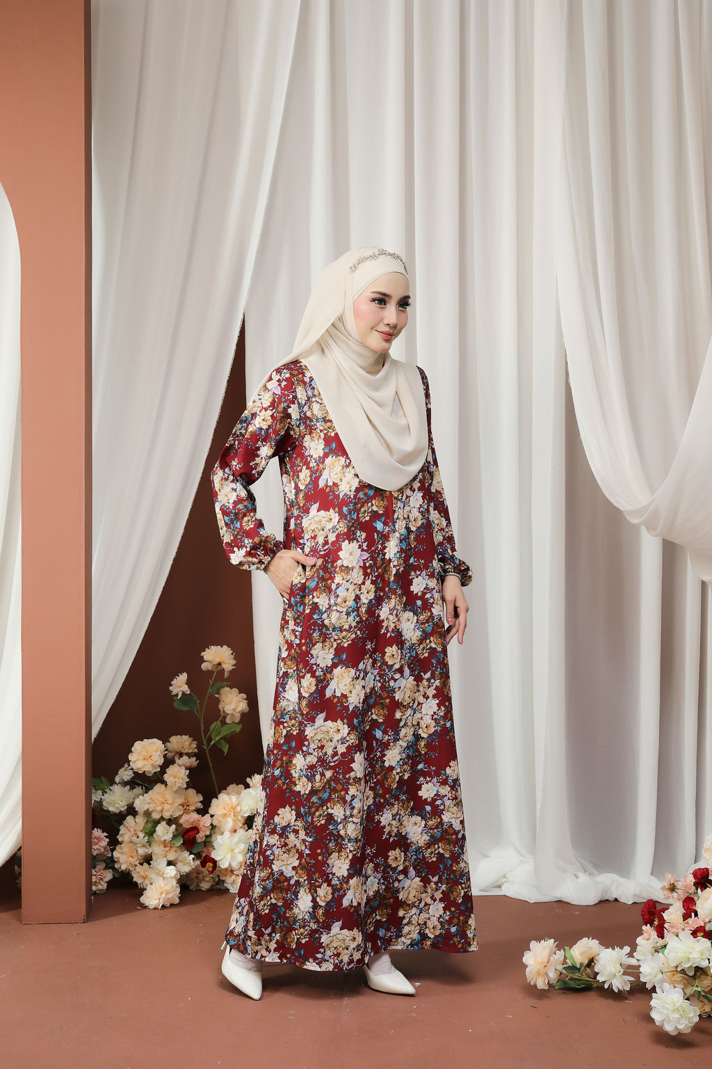 Jubah Humaira Classic - JHC-602 ( MAROON )