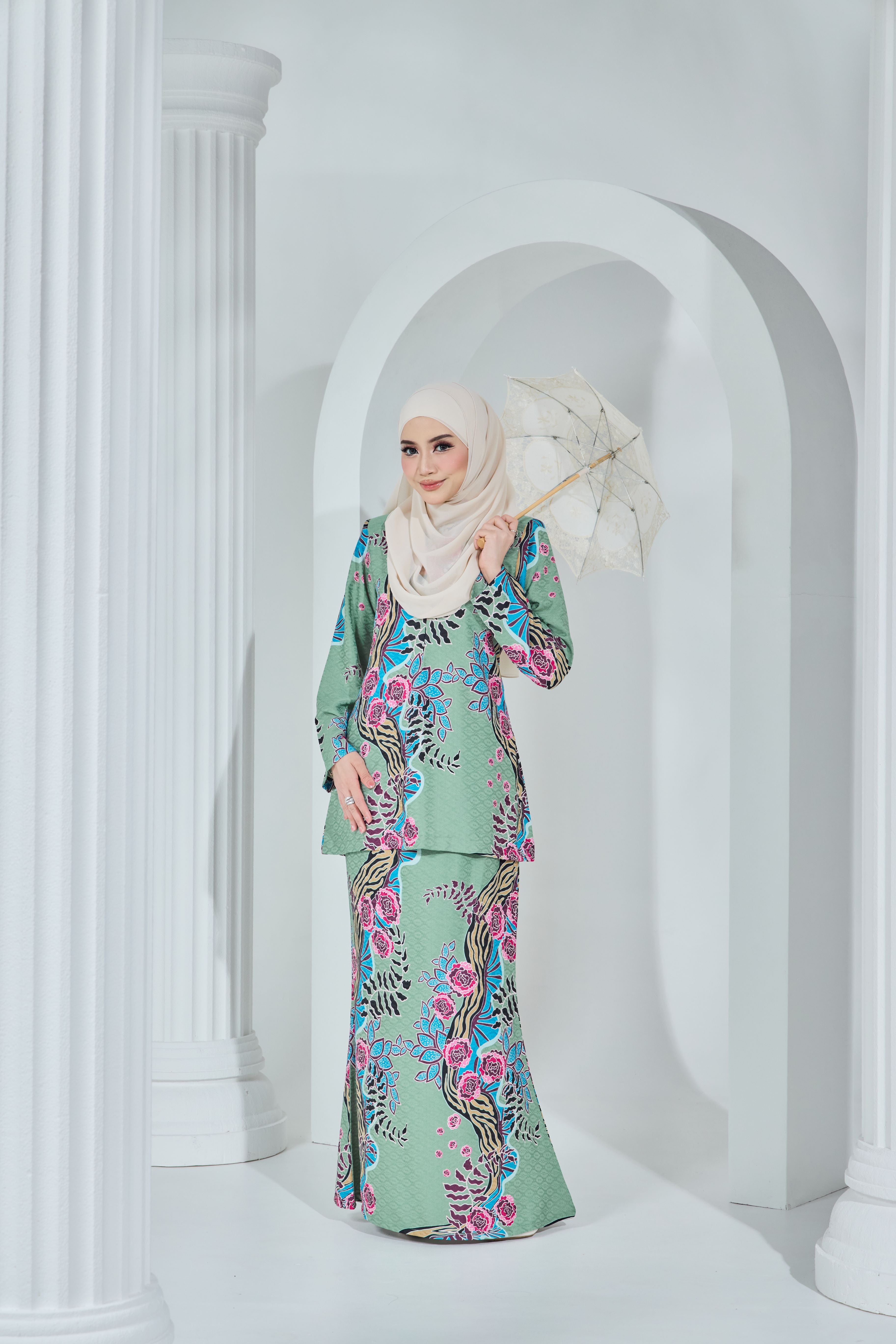 LARA BATIK EXCLUSIVE - LBE-111 ( DUSTY GREEN )