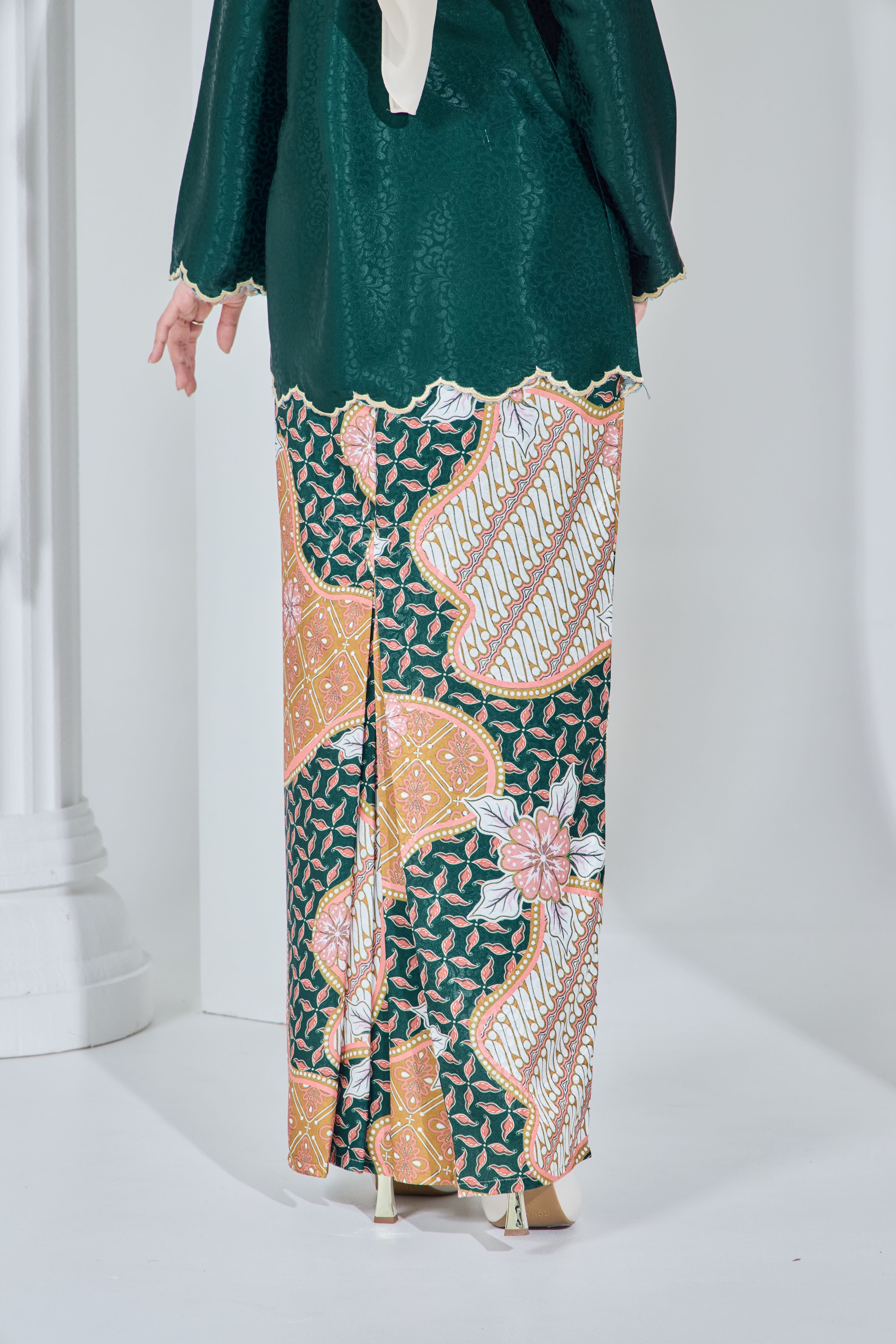 MINOR DEFECT -NAE-120- DARK EMERALD