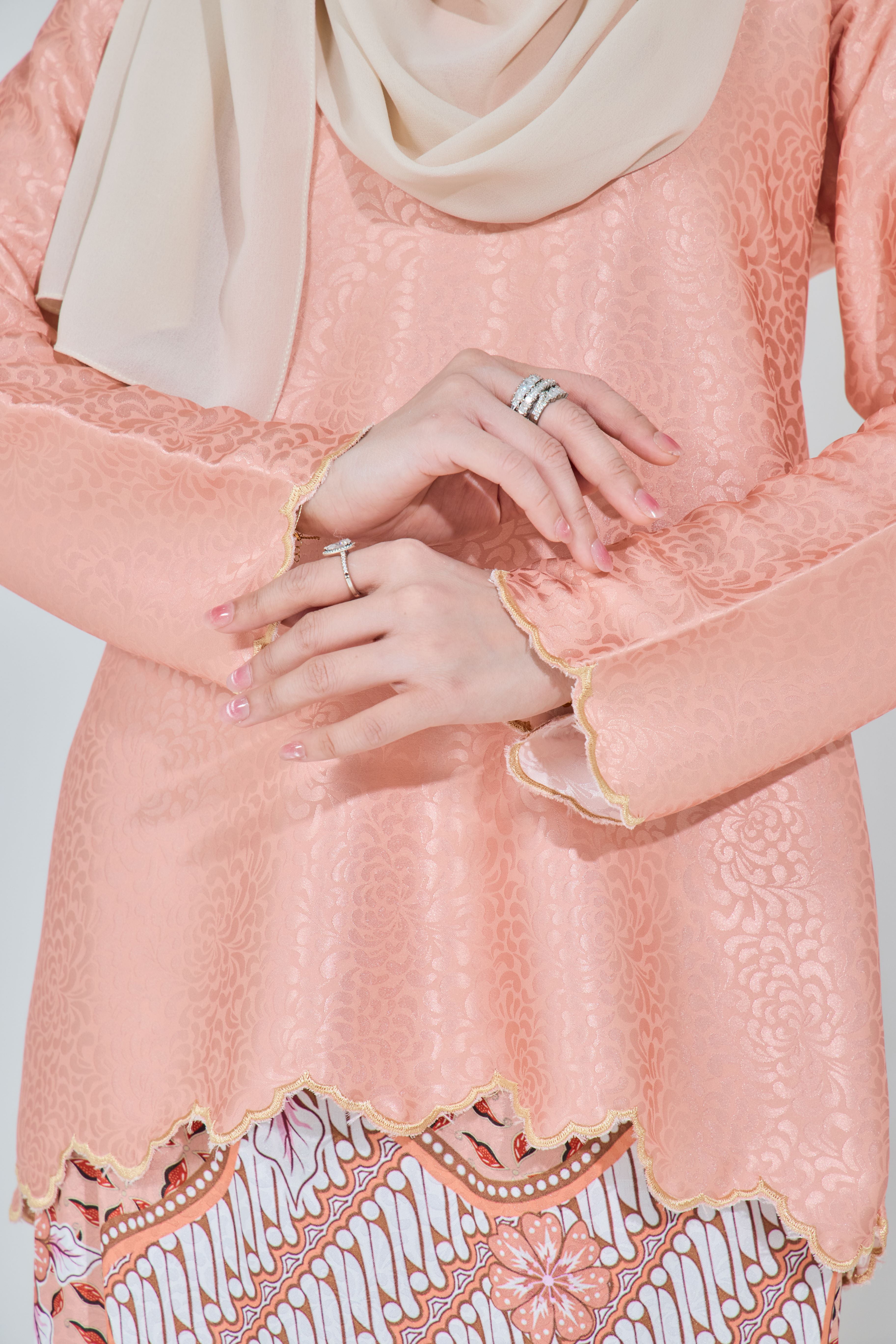 Nayla Amani Exclusive- NAE-123 (LIGHT PEACH)