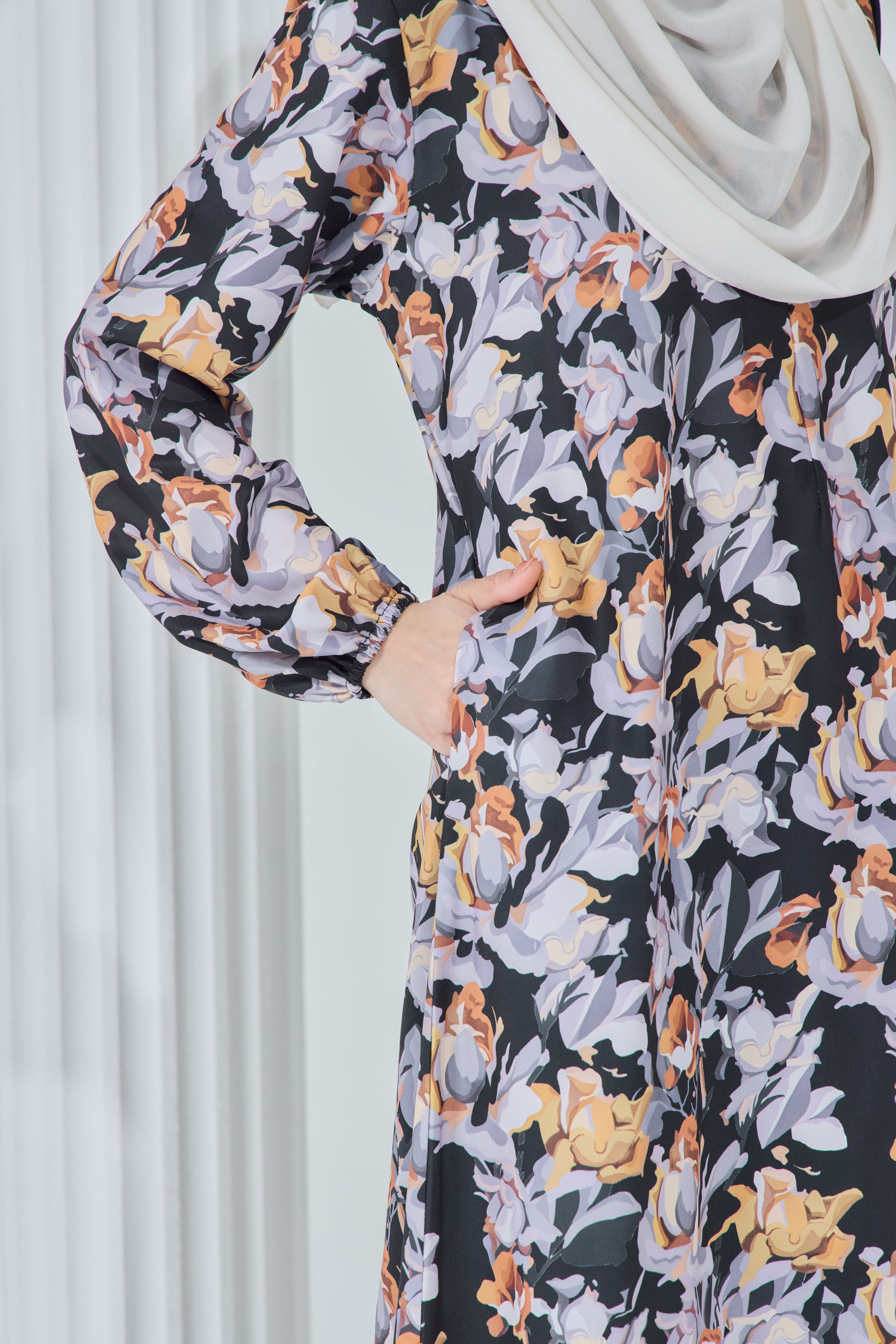 Jubah Khayra Exclusive - JKE-113 ( BLACK )