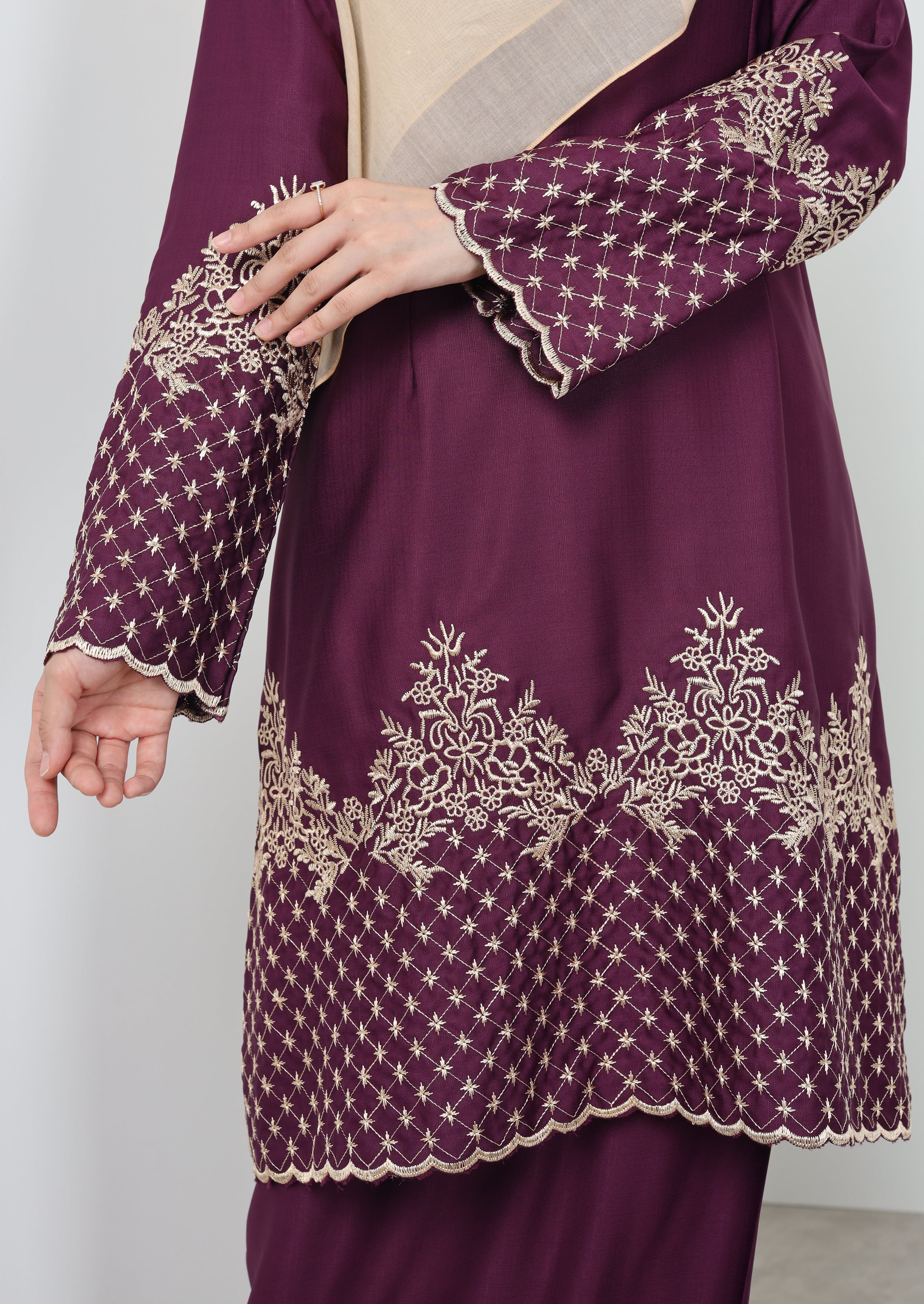 SULAM QUEEN KURUNG - MANGOSTEEN