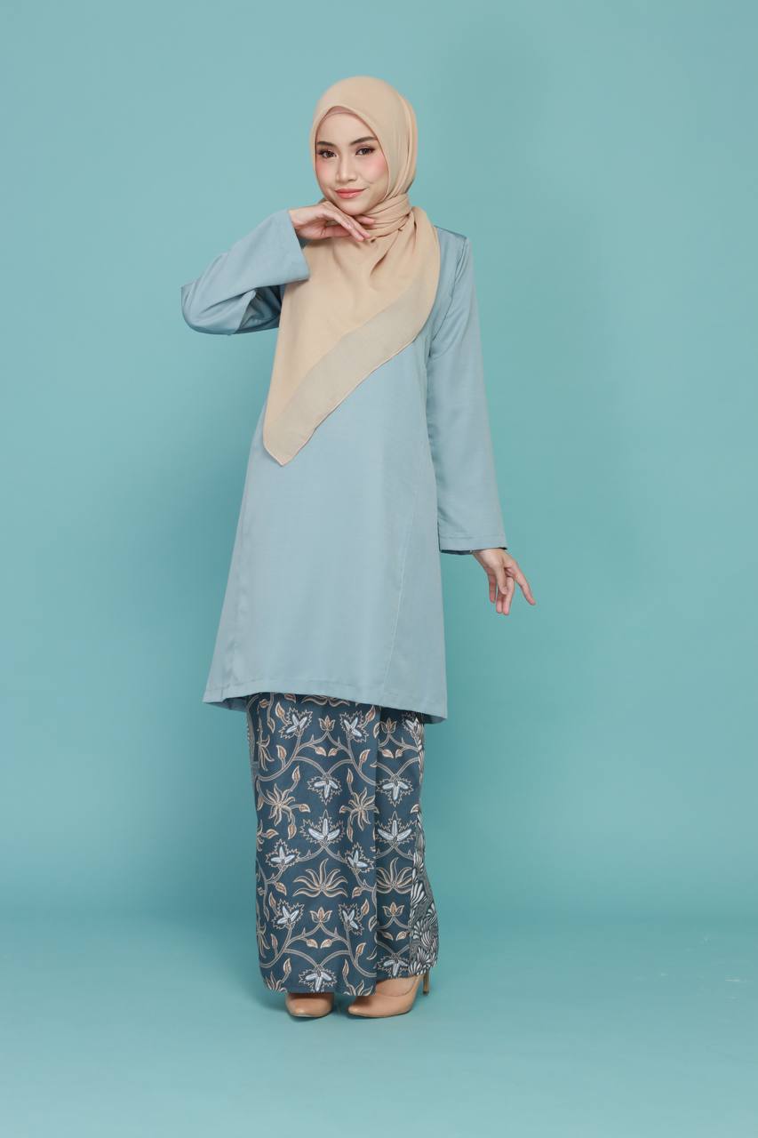 Batik Baiduri Kurung